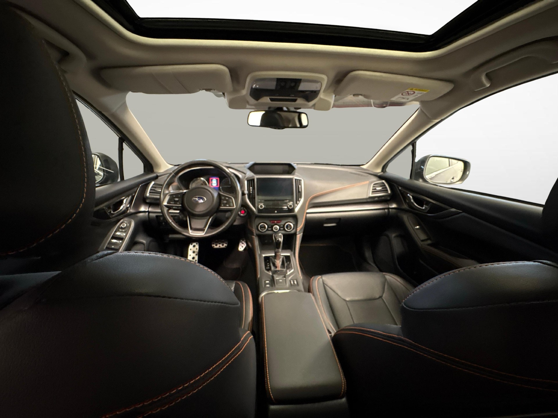 SUBARU XV 2.0i Luxury-image-8