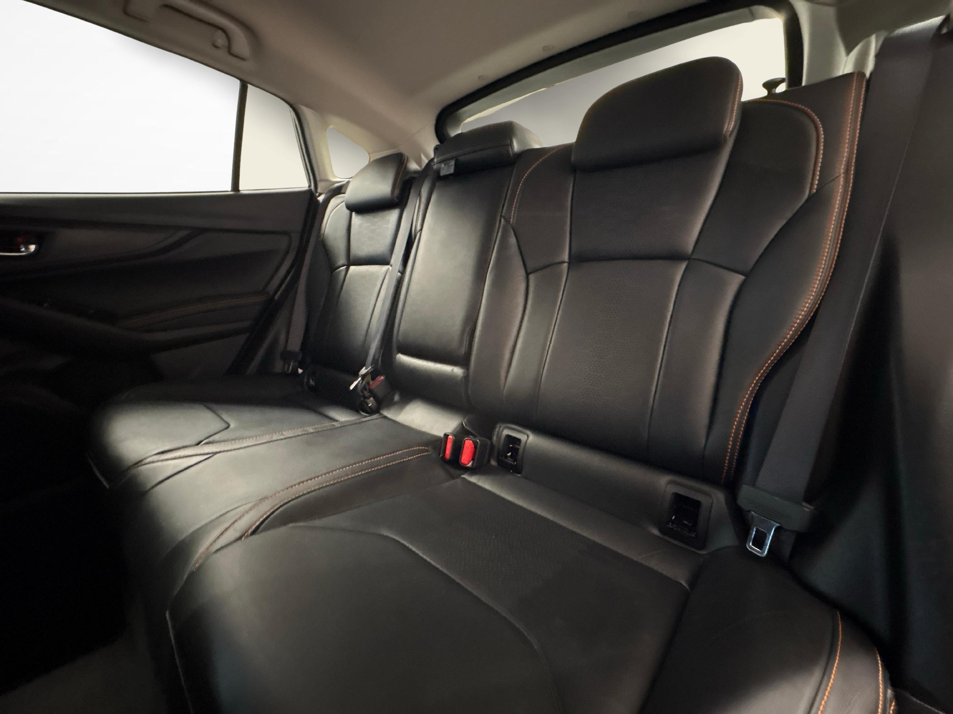 SUBARU XV 2.0i Luxury-image-10