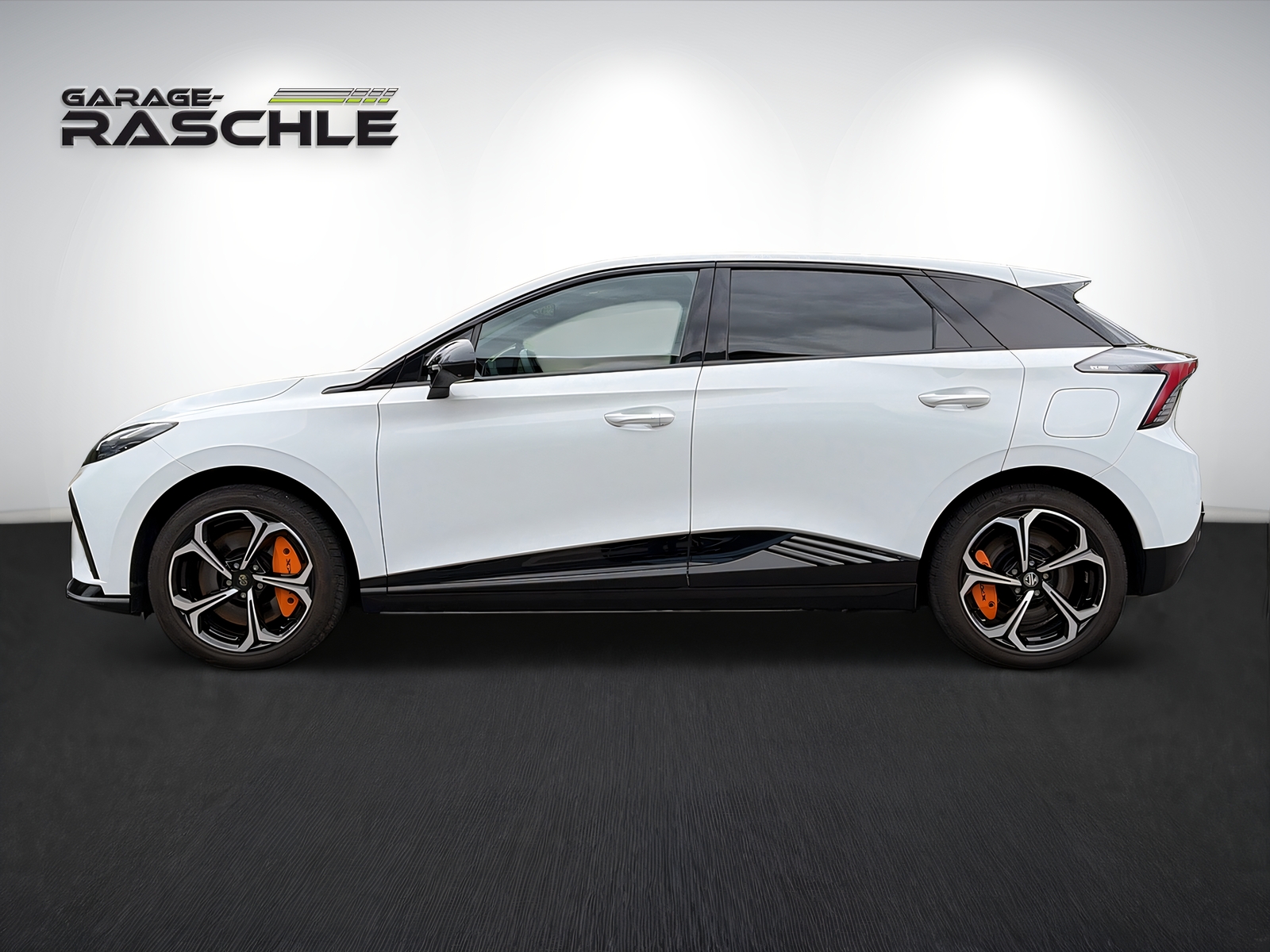 MG 4 EV 64kWh Xpower AWD-showroom-element-3