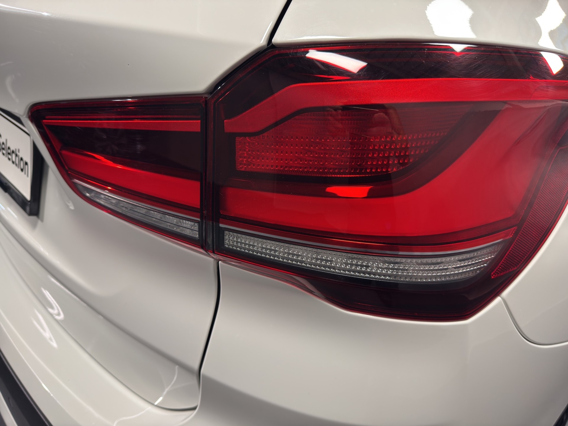 BMW X1 25i xDrive xLine-image-5