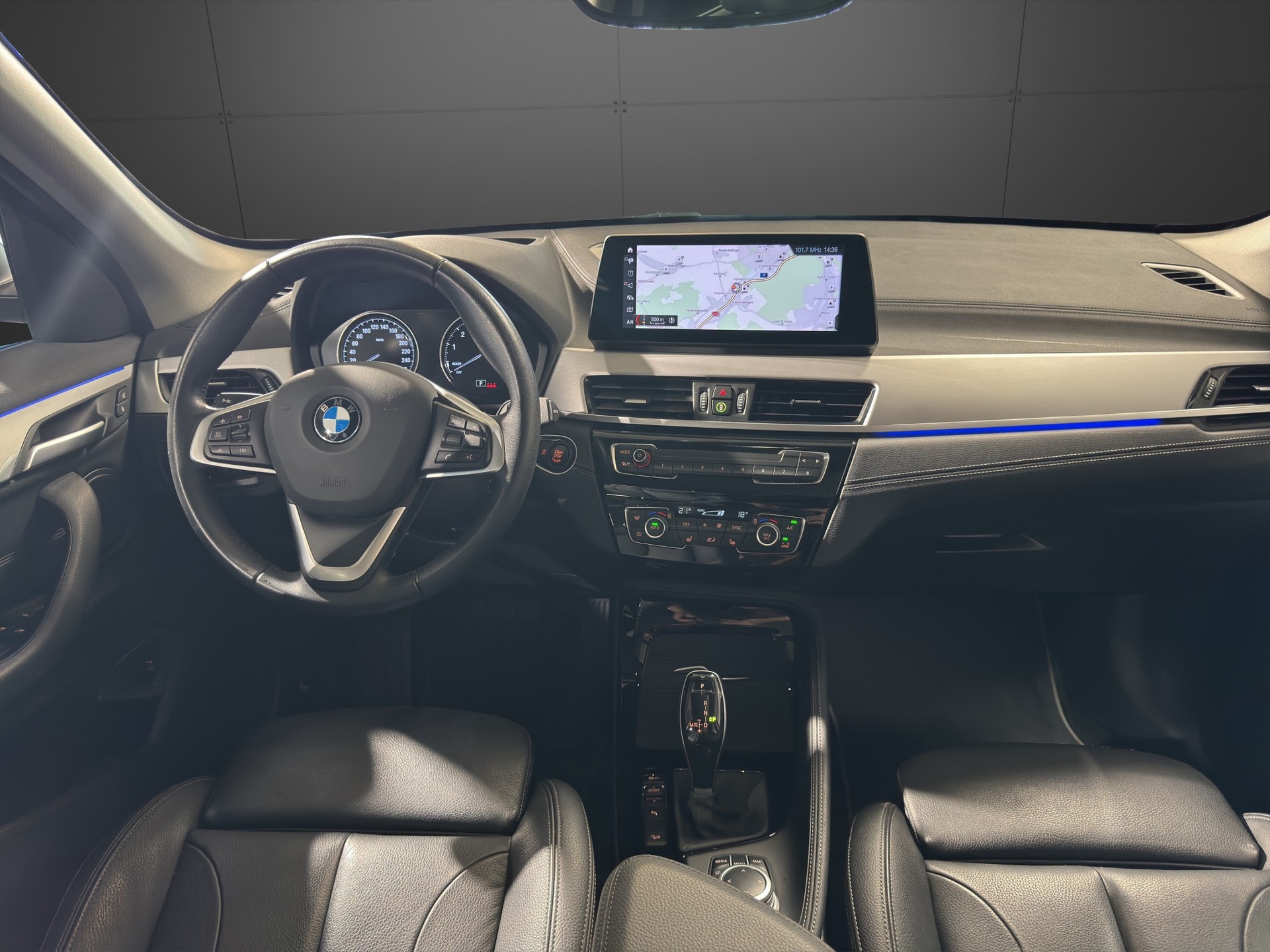 BMW X1 25i xDrive xLine-image-21