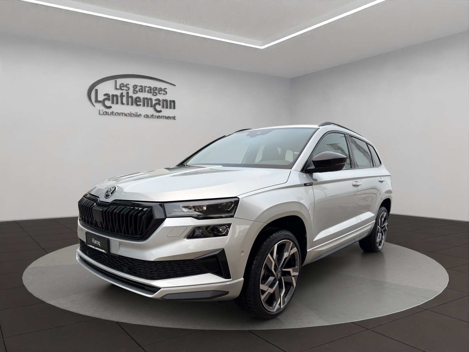 SKODA Karoq 1.5 TSI SportLine DSG-image-0