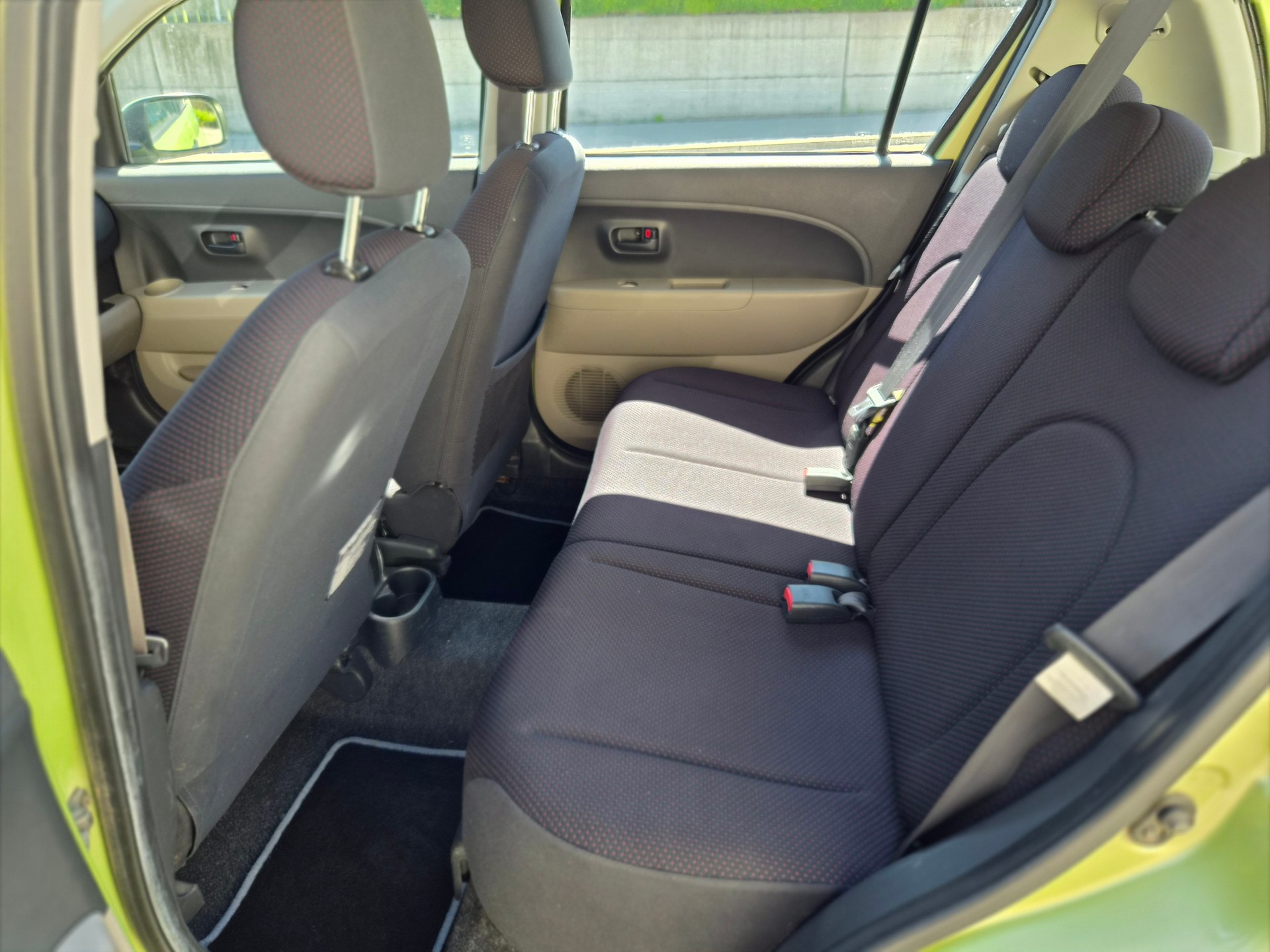 DAIHATSU Sirion 1.3 S eco-4WD-image-6