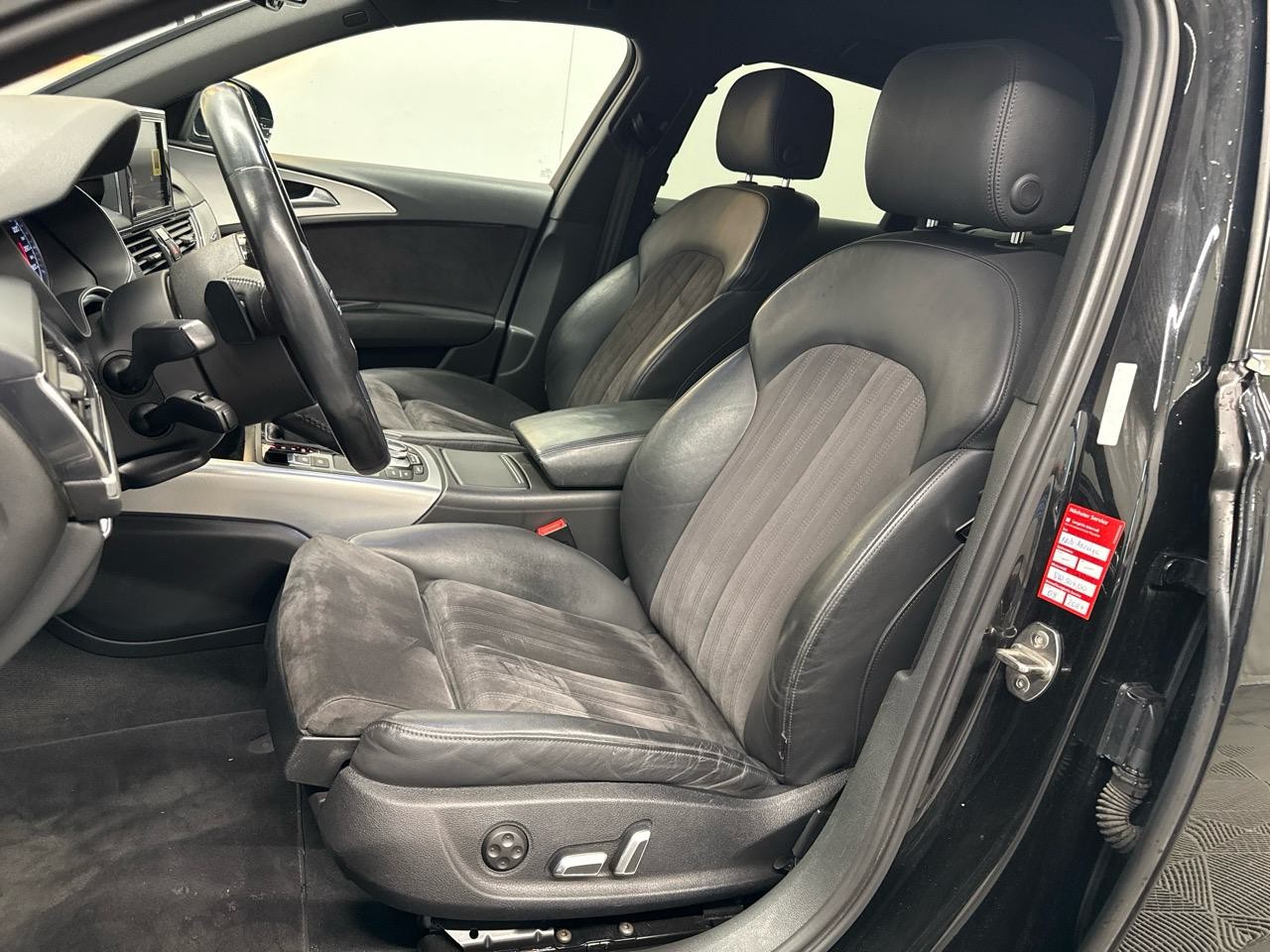 AUDI A6 Avant 3.0 TDI V6 quattro S-tronic-image-3