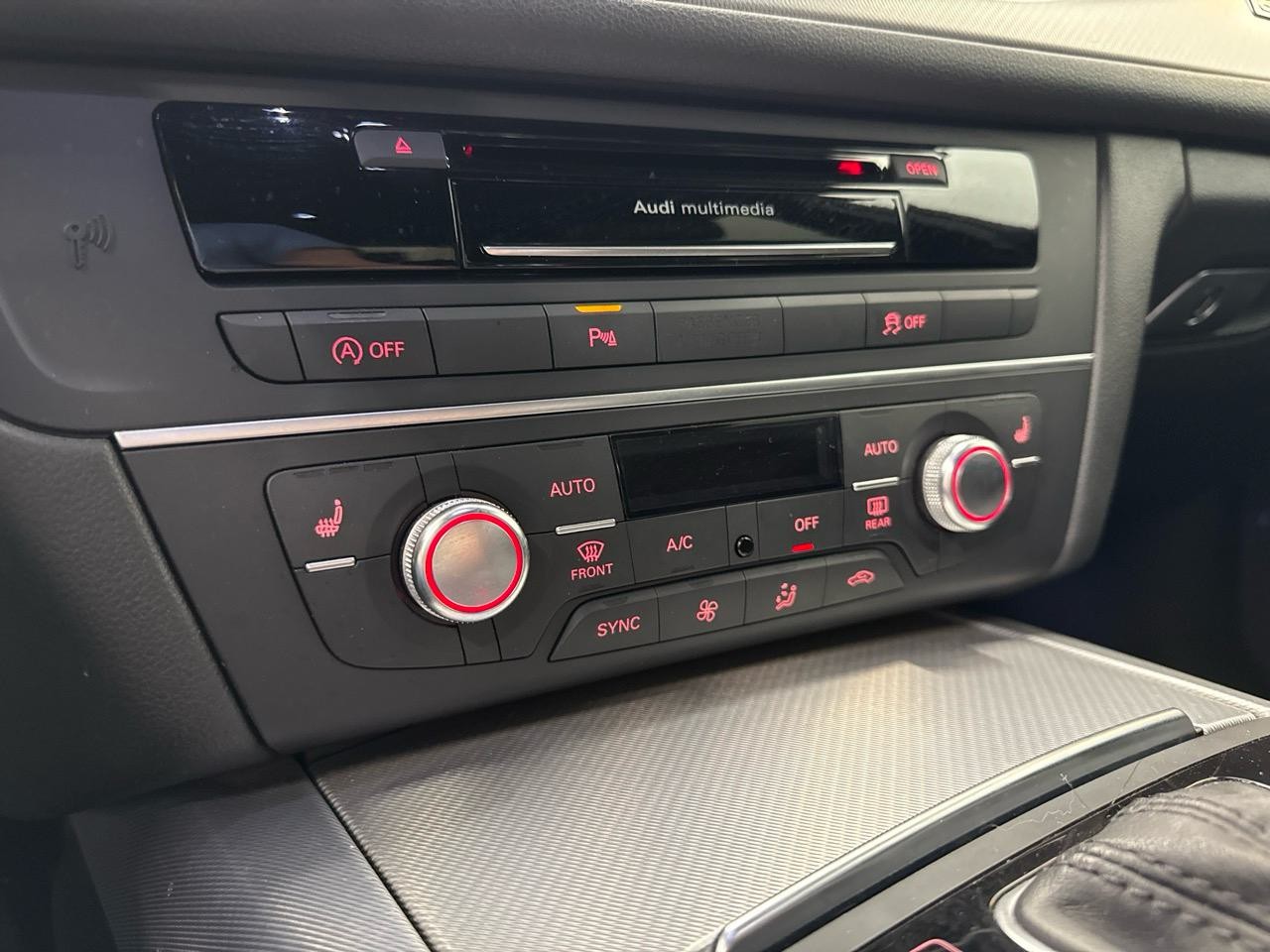 AUDI A6 Avant 3.0 TDI V6 quattro S-tronic-image-8