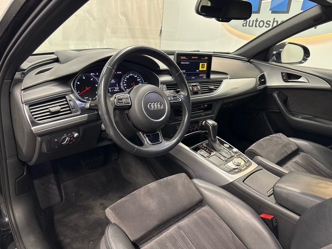 AUDI A6 Avant 3.0 TDI V6 quattro S-tronic-image-2