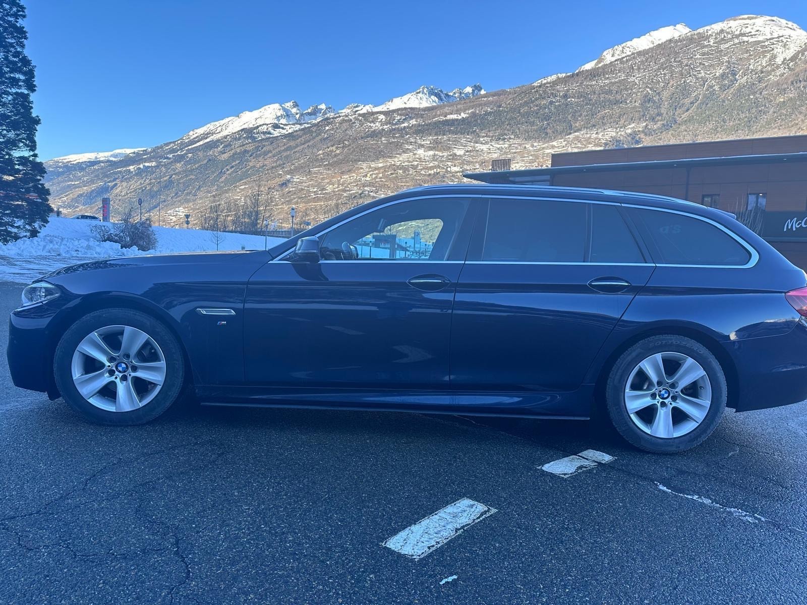 BMW 520d xDrive-image-3