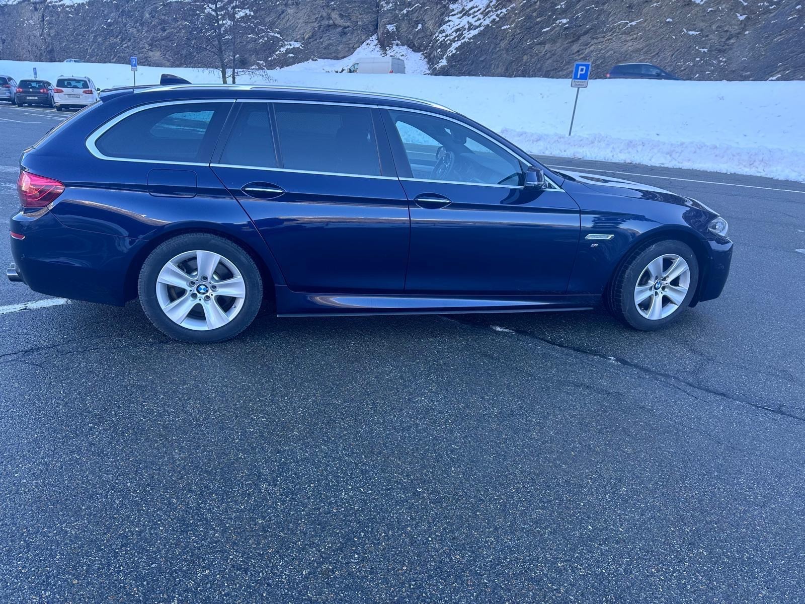 BMW 520d xDrive-image-1