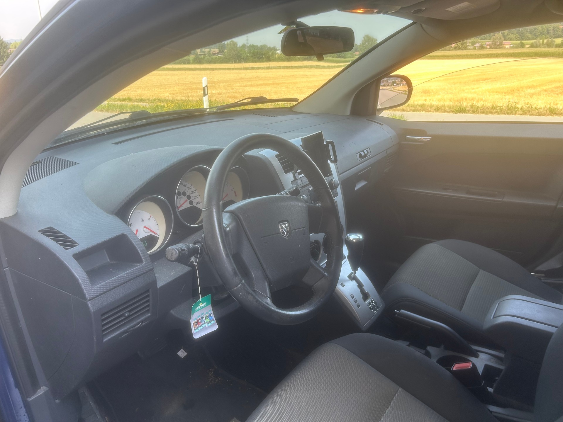 DODGE Caliber 2.0 SXT CVT-image-4