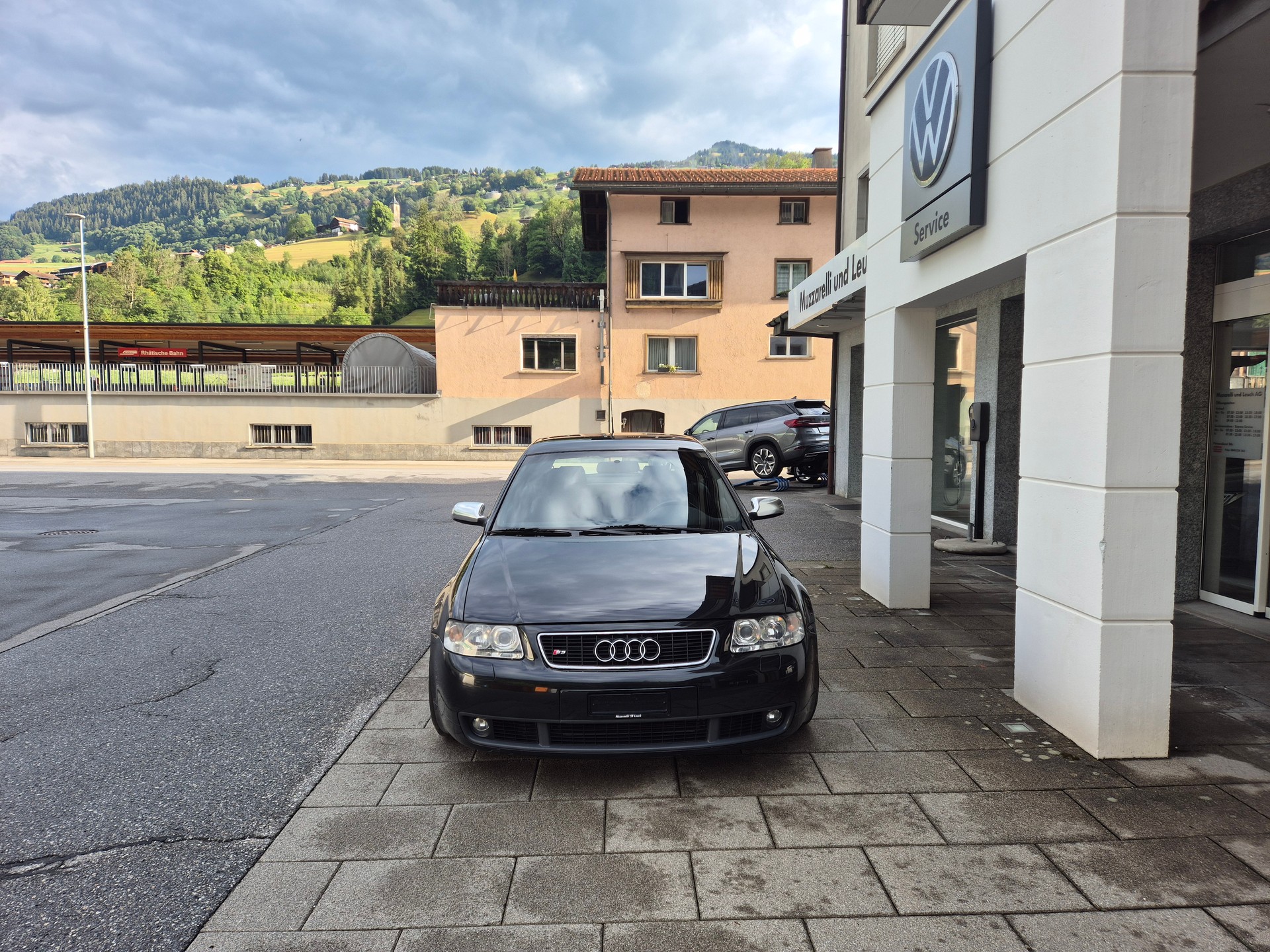 AUDI S3 quattro-image-2