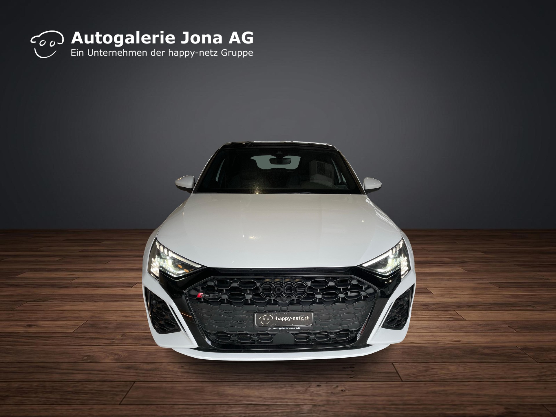 AUDI RS3 Sportback 2.5 TFSI quattro S-Tronic-image-4