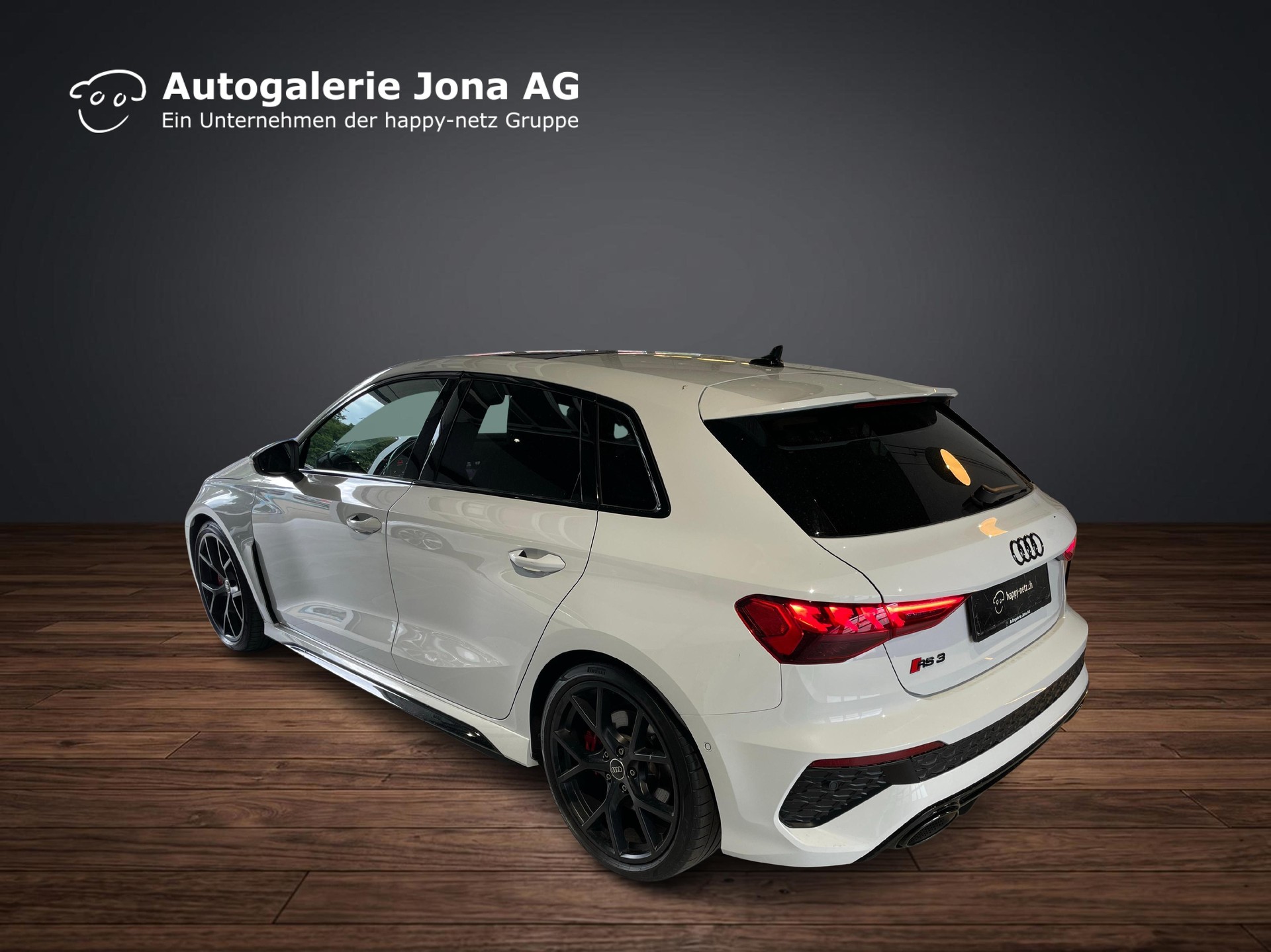 AUDI RS3 Sportback 2.5 TFSI quattro S-Tronic-image-2