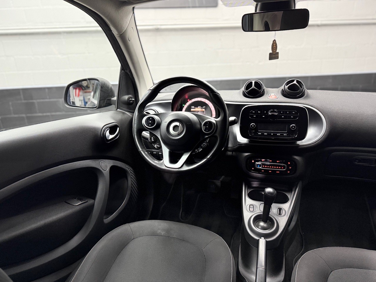 SMART fortwo prime twinmatic-image-13