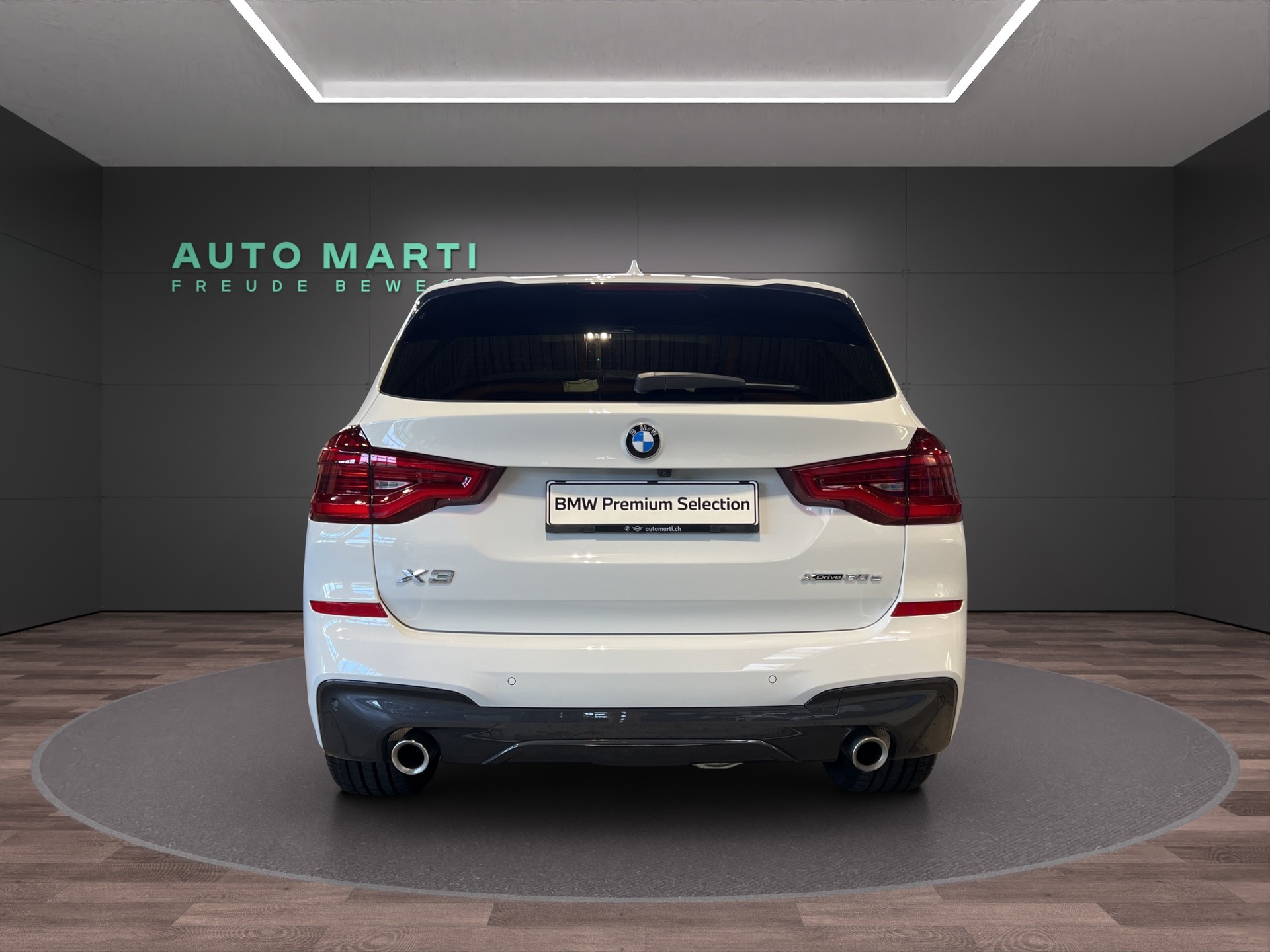 BMW X3 30e xDrive SAG-showroom-element-2
