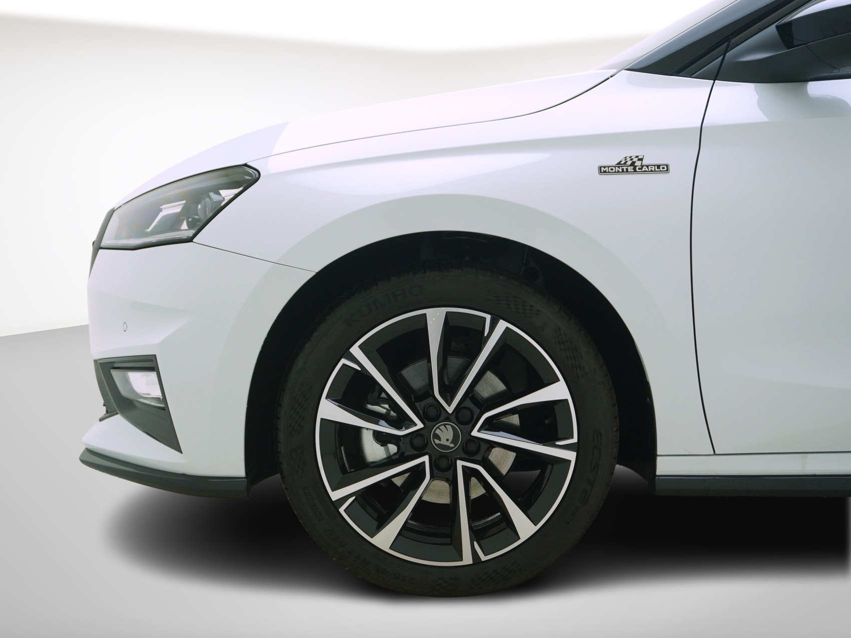 SKODA Fabia 1.5 TSI Monte Carlo DSG-image-8