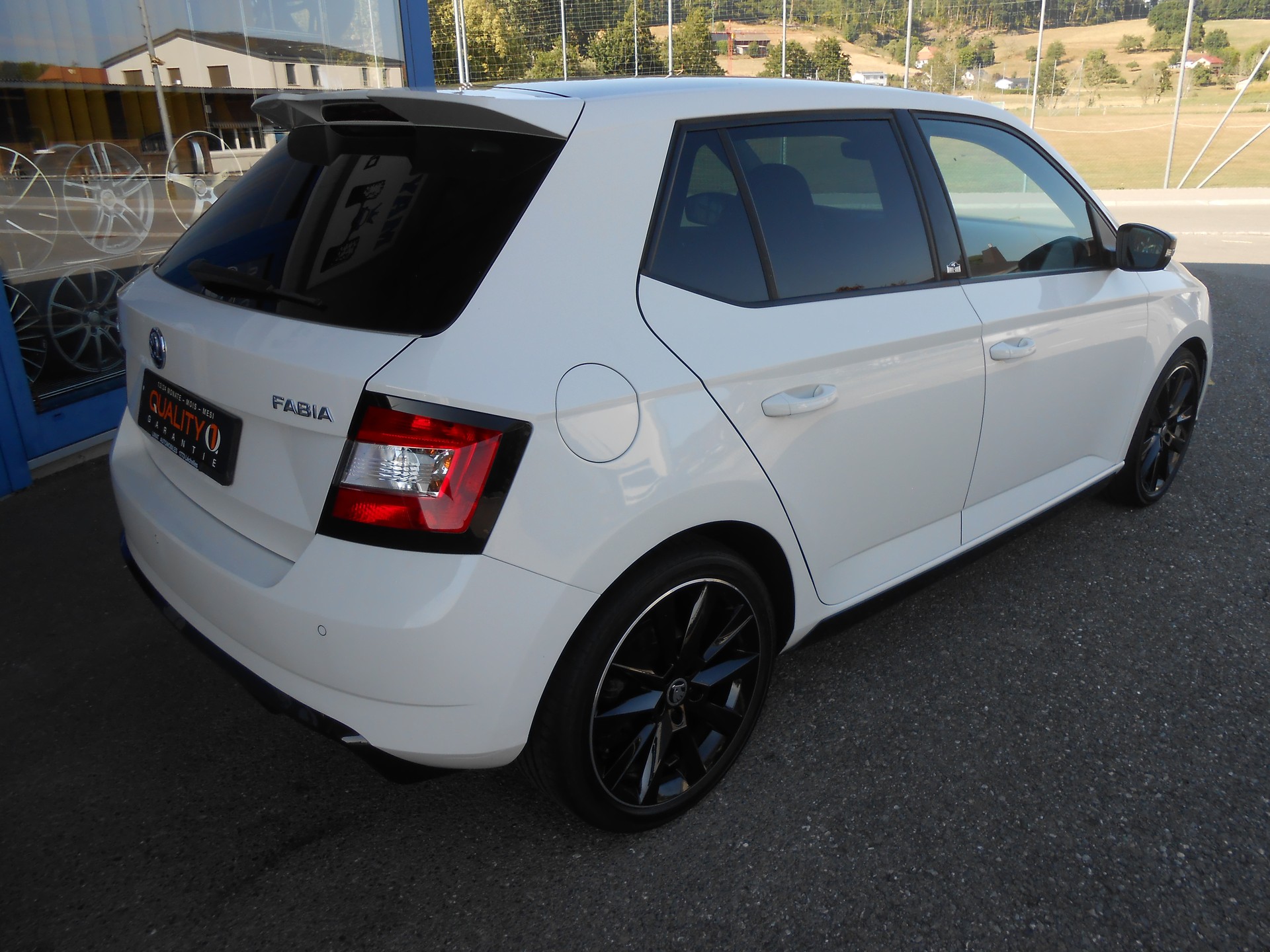 SKODA Fabia 1.2 TSI Monte Carlo DSG-image-4