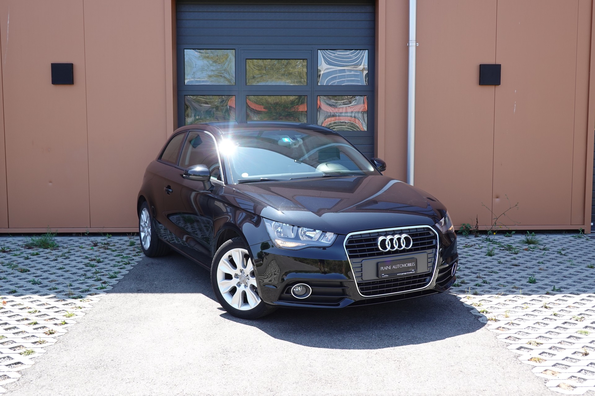AUDI A1 1.4 TFSI "* Vehicule CH * Radio Bluetooth * Capteur stationnement * Phares auto *"