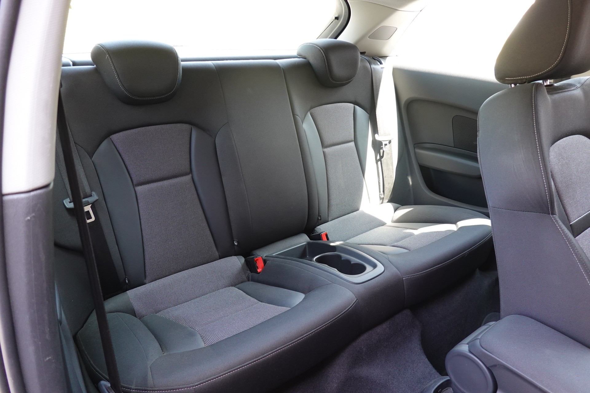 AUDI A1 1.4 TFSI "* Vehicule CH * Radio Bluetooth * Capteur stationnement * Phares auto *"-image-20