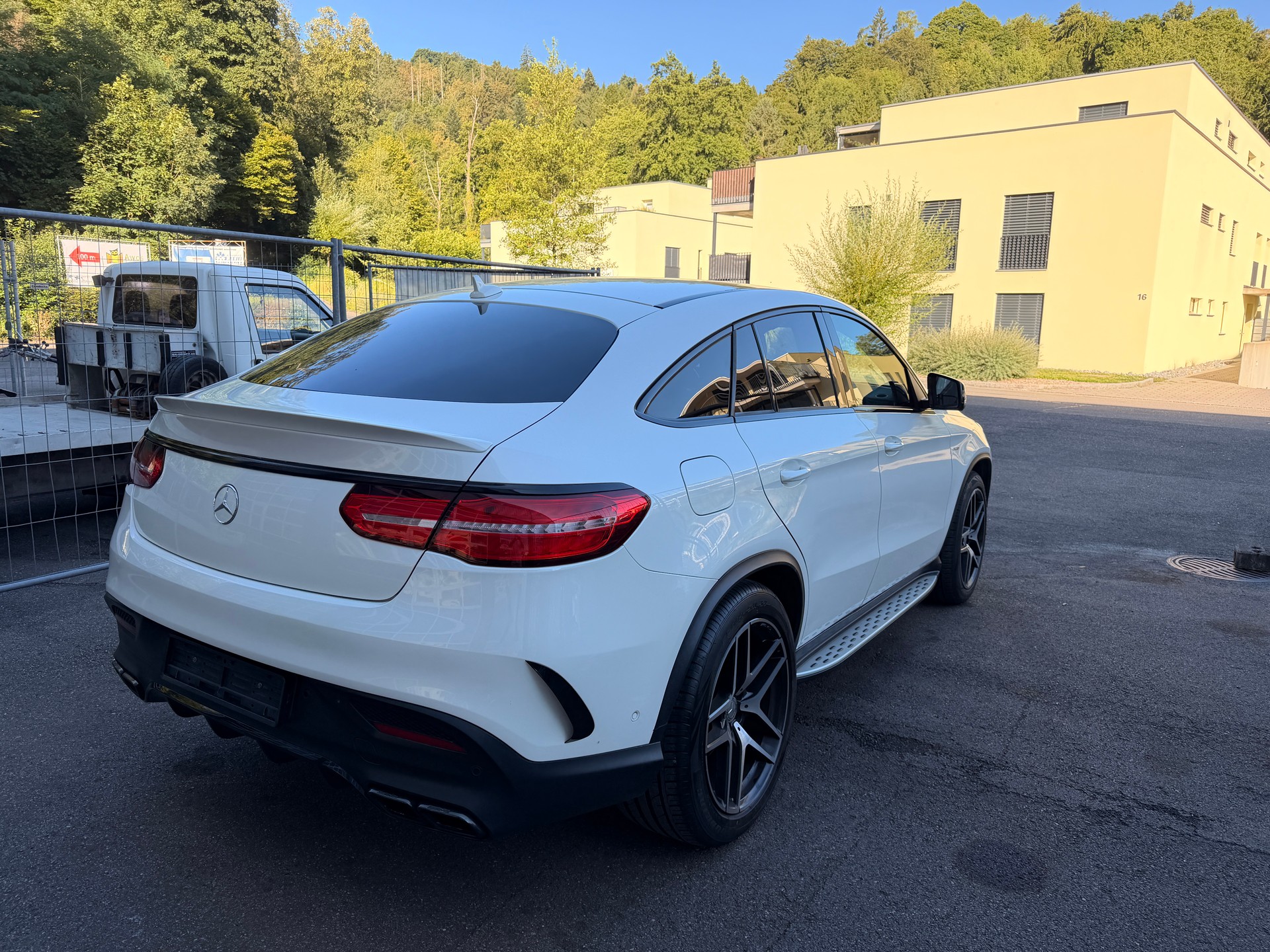 MERCEDES-BENZ GLE Coupé 450 AMG 4Matic 9G-Tronic EDITION 1-image-3