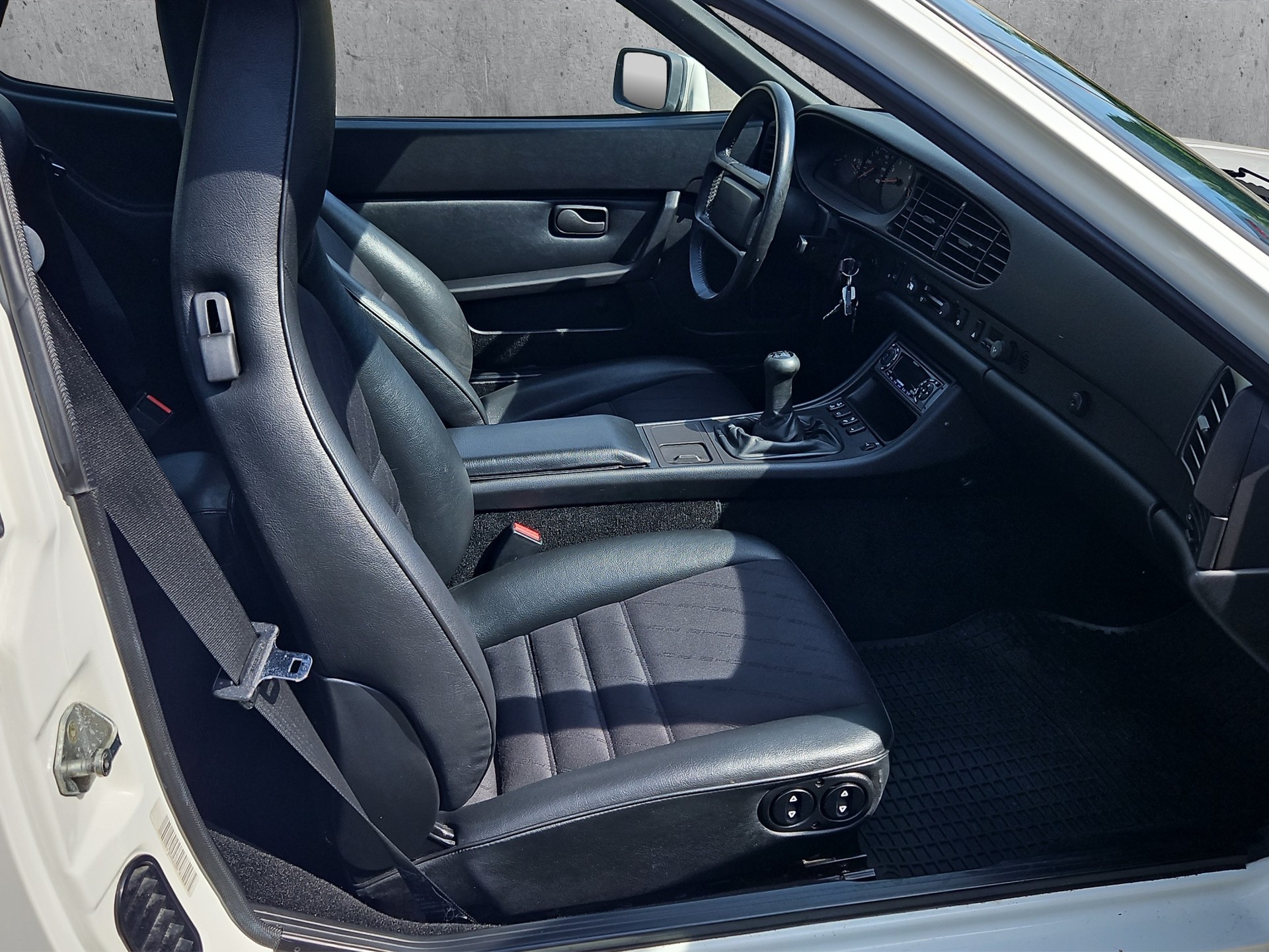 PORSCHE 944 S2 ABS-image-11