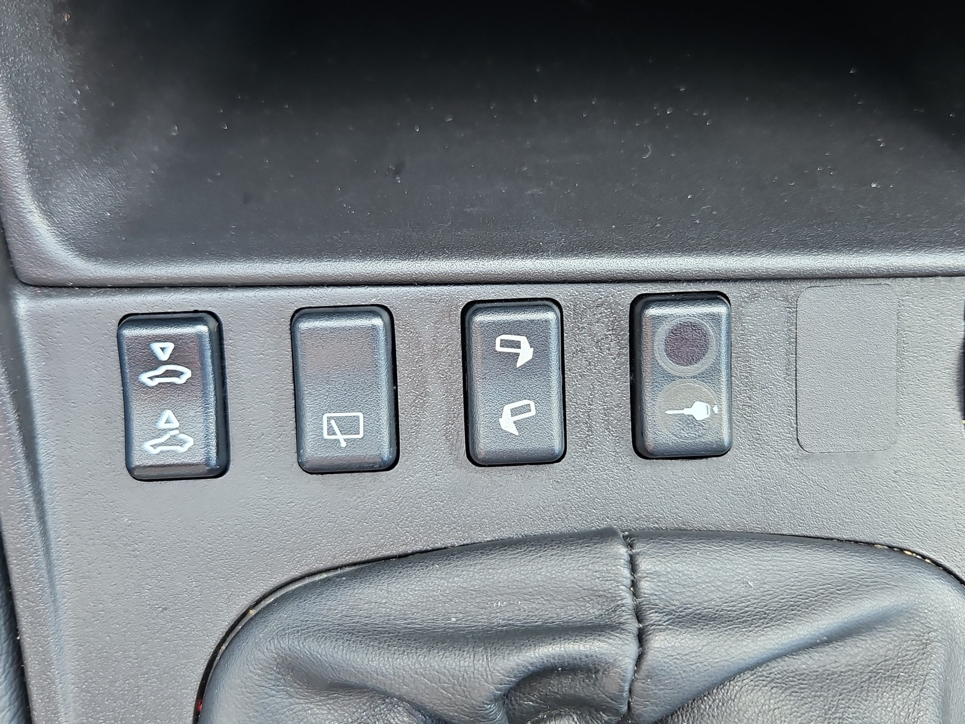 PORSCHE 944 S2 ABS-image-5