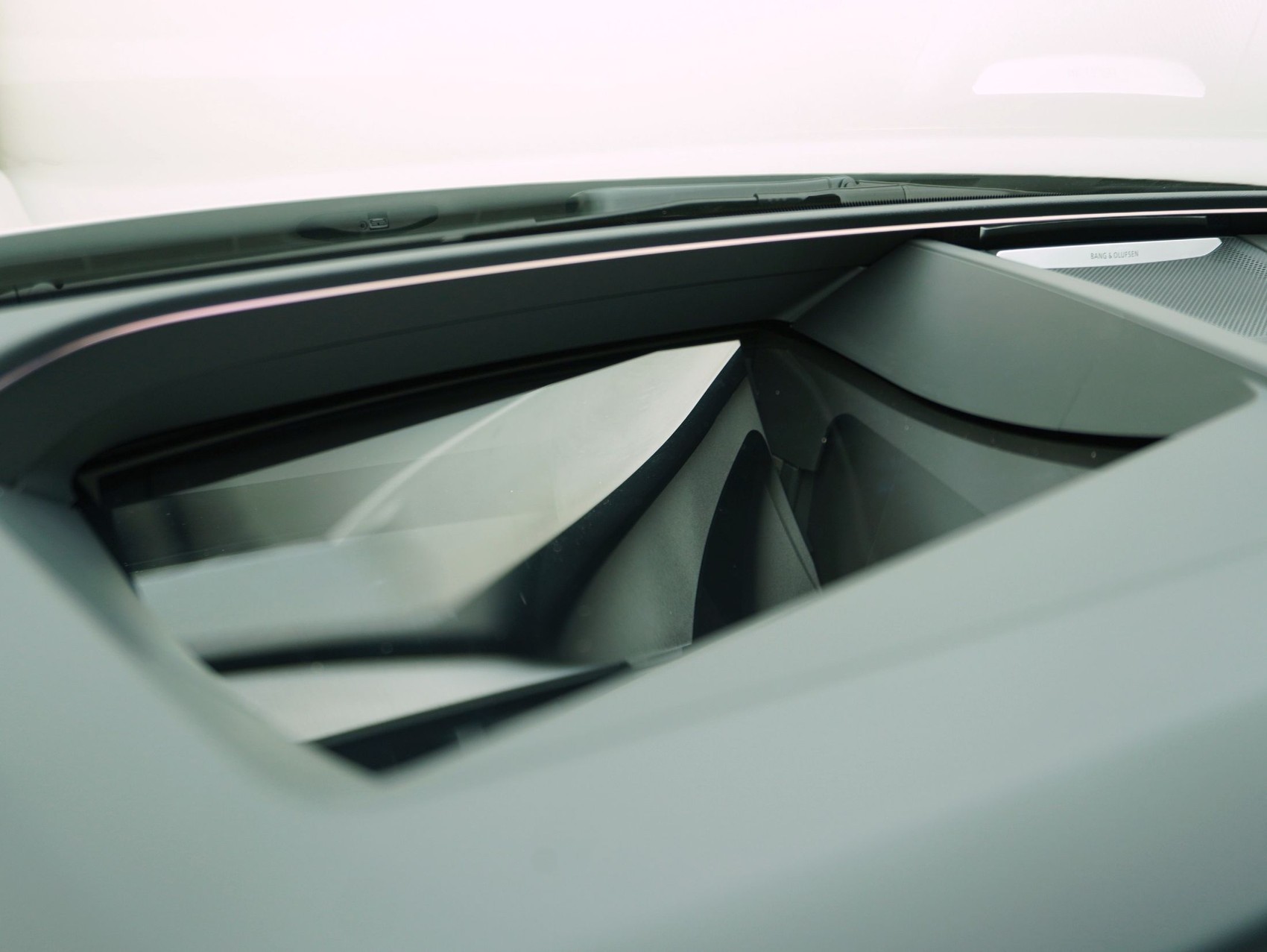 AUDI S6 e-tron Avant quattro **Audi Werksgarantie bis 10/2030**-image-14