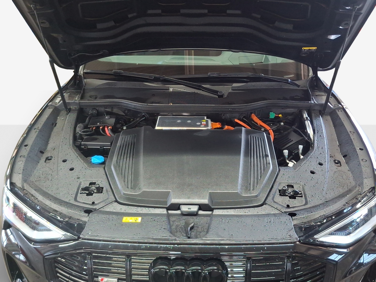AUDI e-tron 55 Sportback S Line Black Edition quattro-image-15