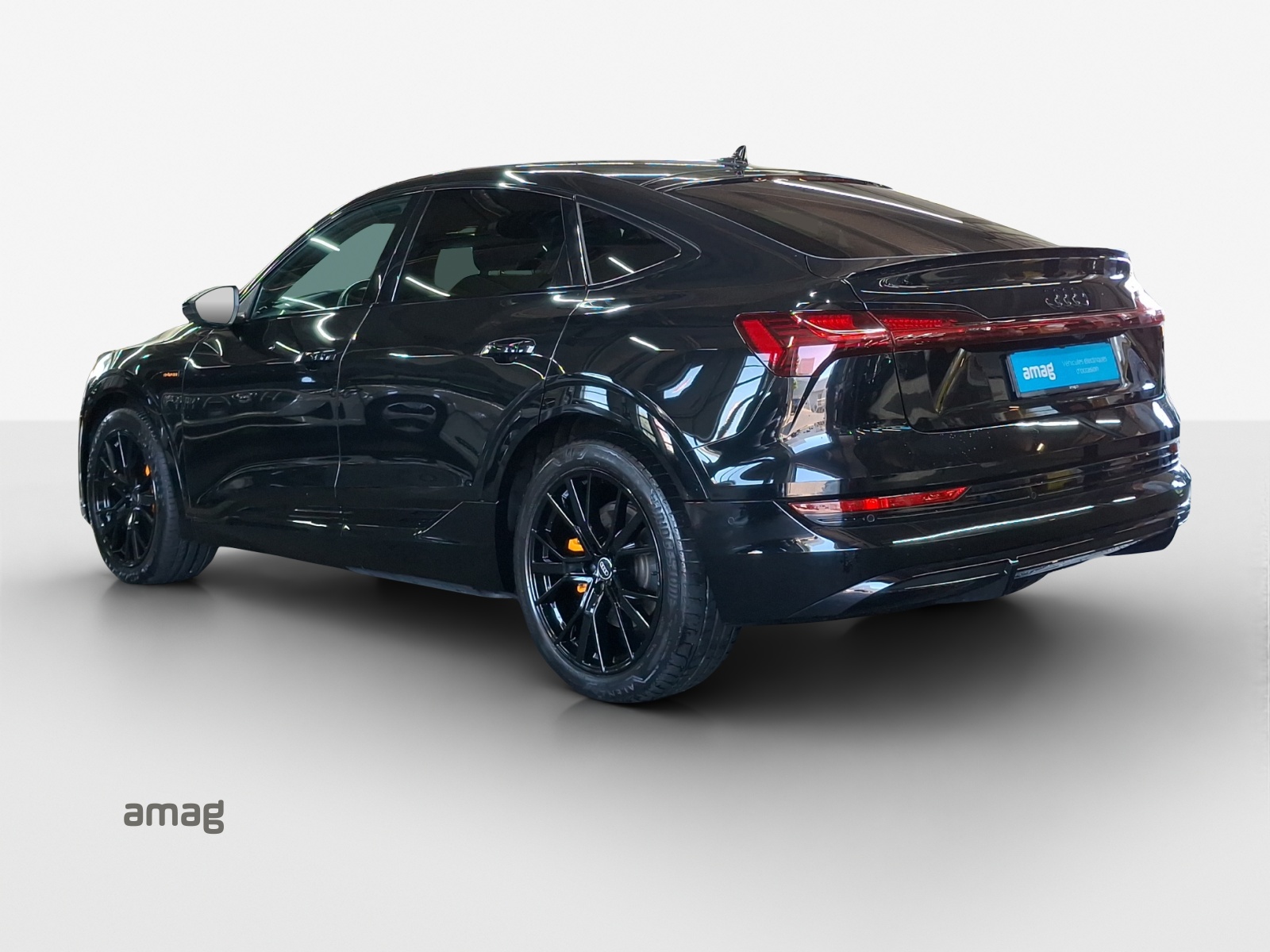 AUDI e-tron 55 Sportback S Line Black Edition quattro-image-2