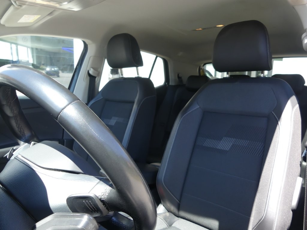 VW T-Cross 1.0 TSI Life DSG-image-9