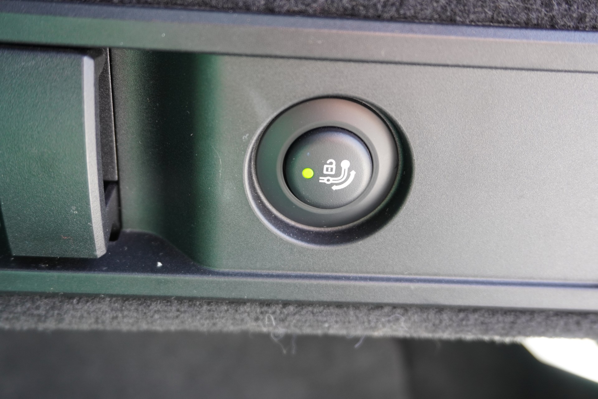 BMW 330i Touring xDrive Steptronic-image-10