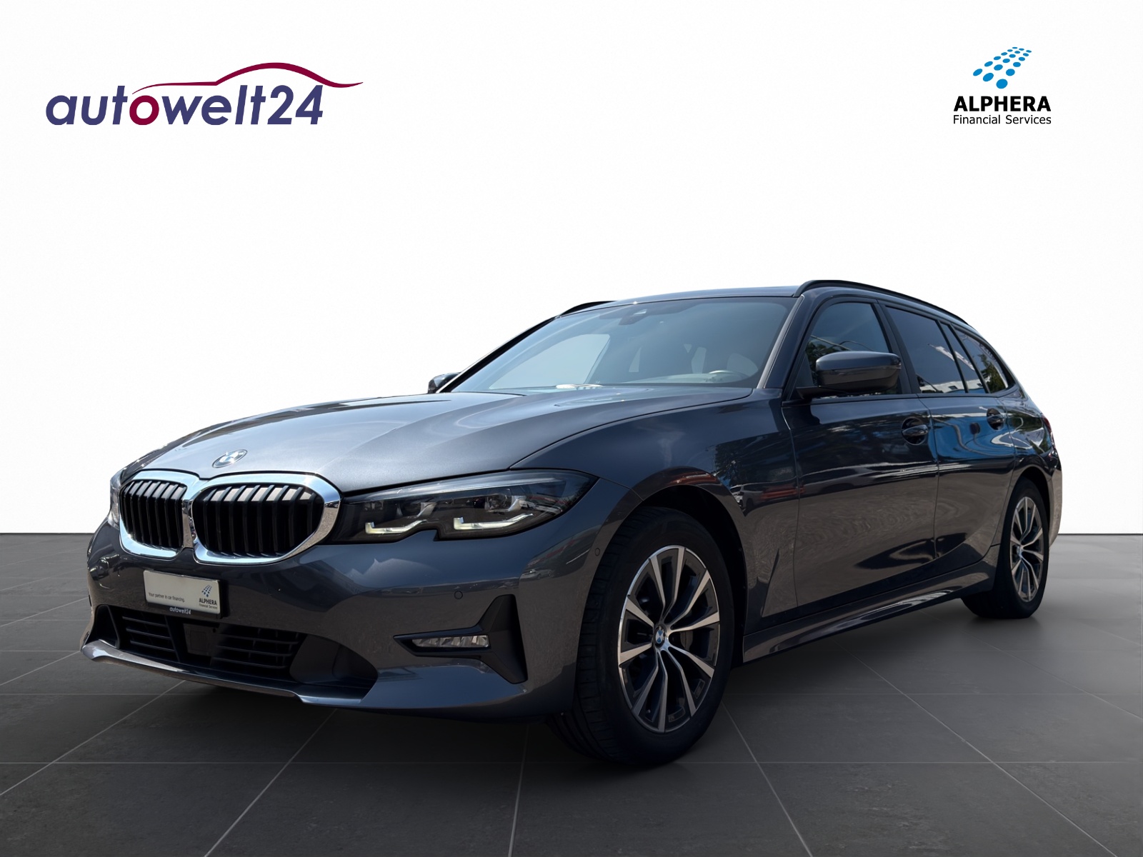 BMW 330i Touring xDrive Steptronic-image-0