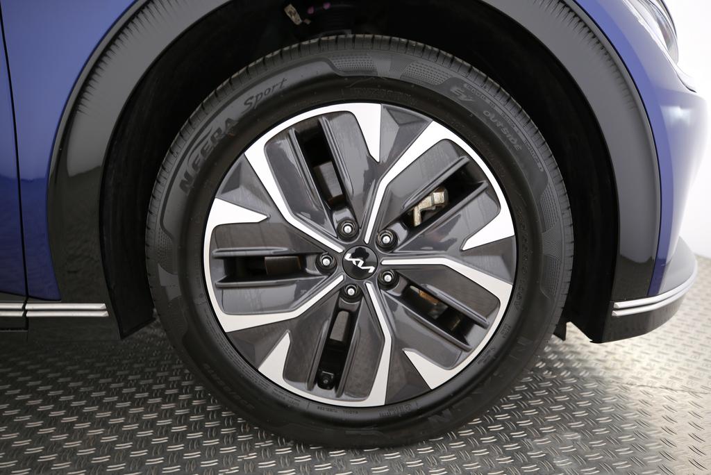 KIA EV6 77 kWh Edition 30 4x4-image-12