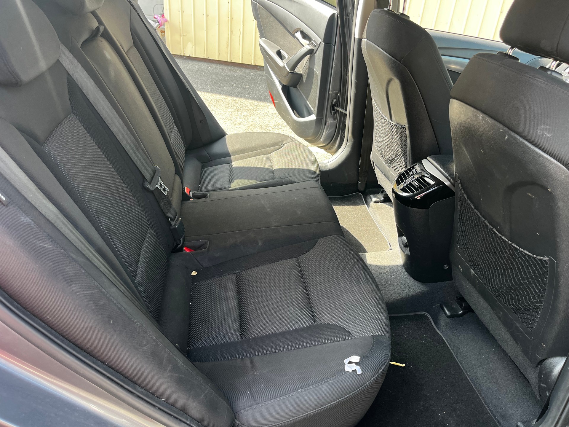 HYUNDAI i40 Wagon 2.0 GDi Premium Automatic-image-8