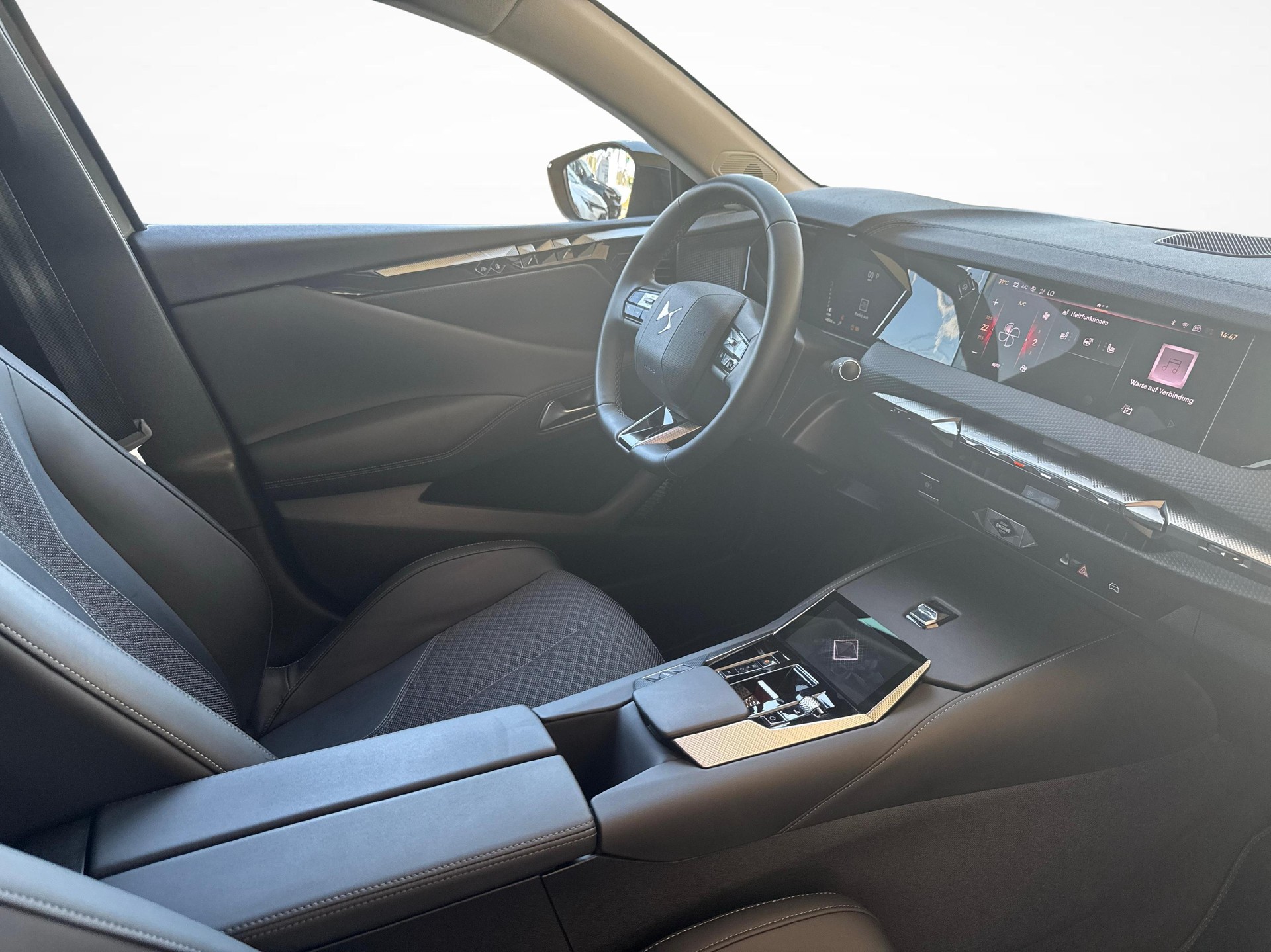 DS AUTOMOBILES 4 1.2 PureTech Trocadero-image-9