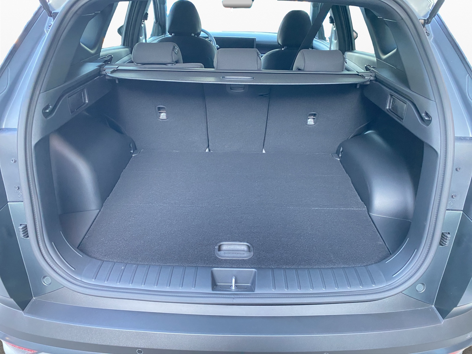 HYUNDAI Tucson 1.6 T-GDi HEV Origo Blackline 4WD-image-15