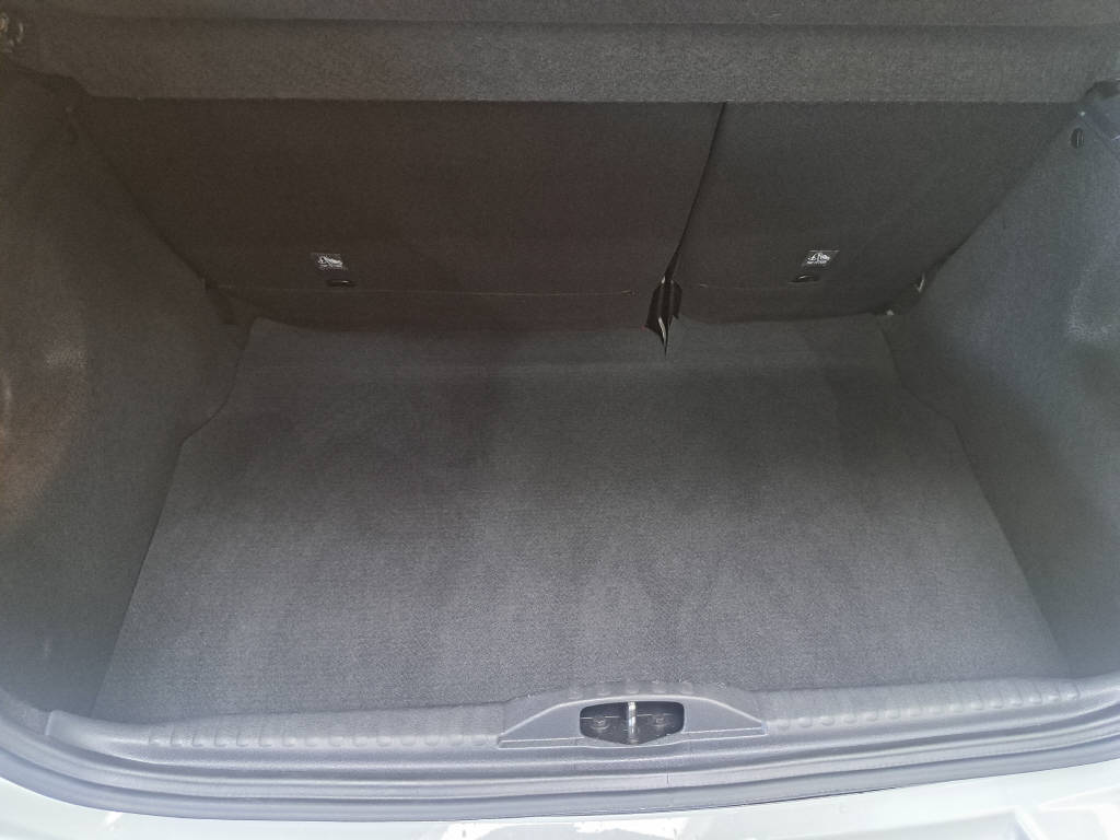 CITROEN C3 1.2 Feel 83cv-image-10