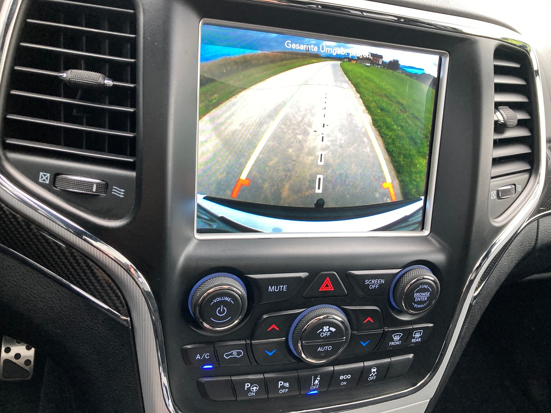 JEEP Grand Cherokee 6.4 V8 HEMI SRT8 Automatic mit Anhängerkupplung-image-15