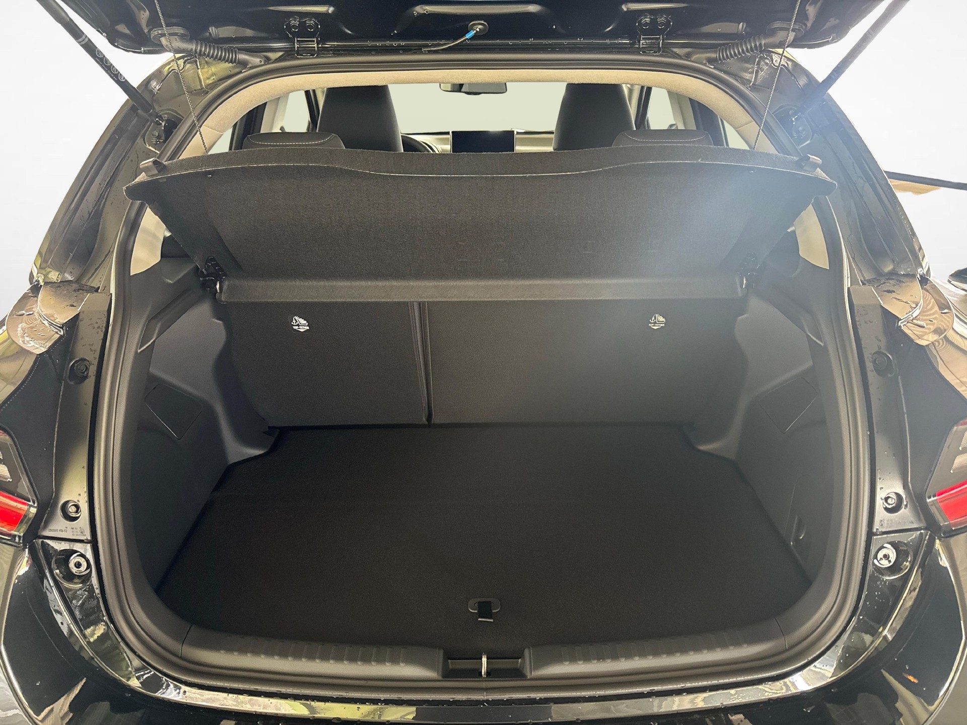 TOYOTA Yaris 1.5 VVT-i HSD Trend-image-10