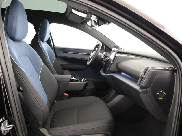 VOLVO EX30 CC E60 Twin Performance AWD-image-1