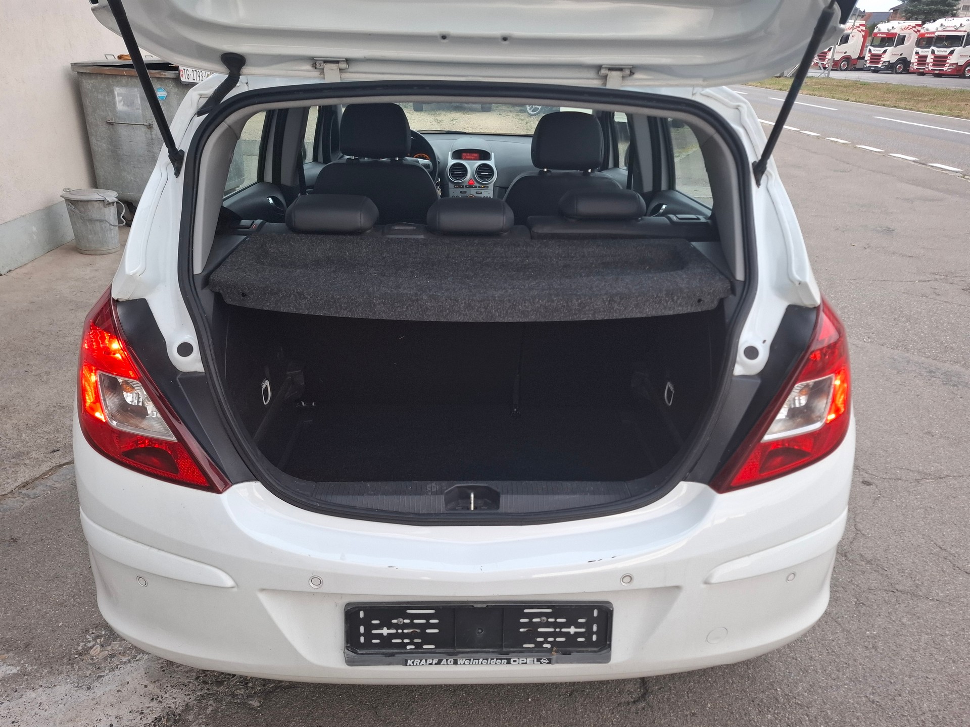 OPEL Corsa 1.4 TP Enjoy-image-6