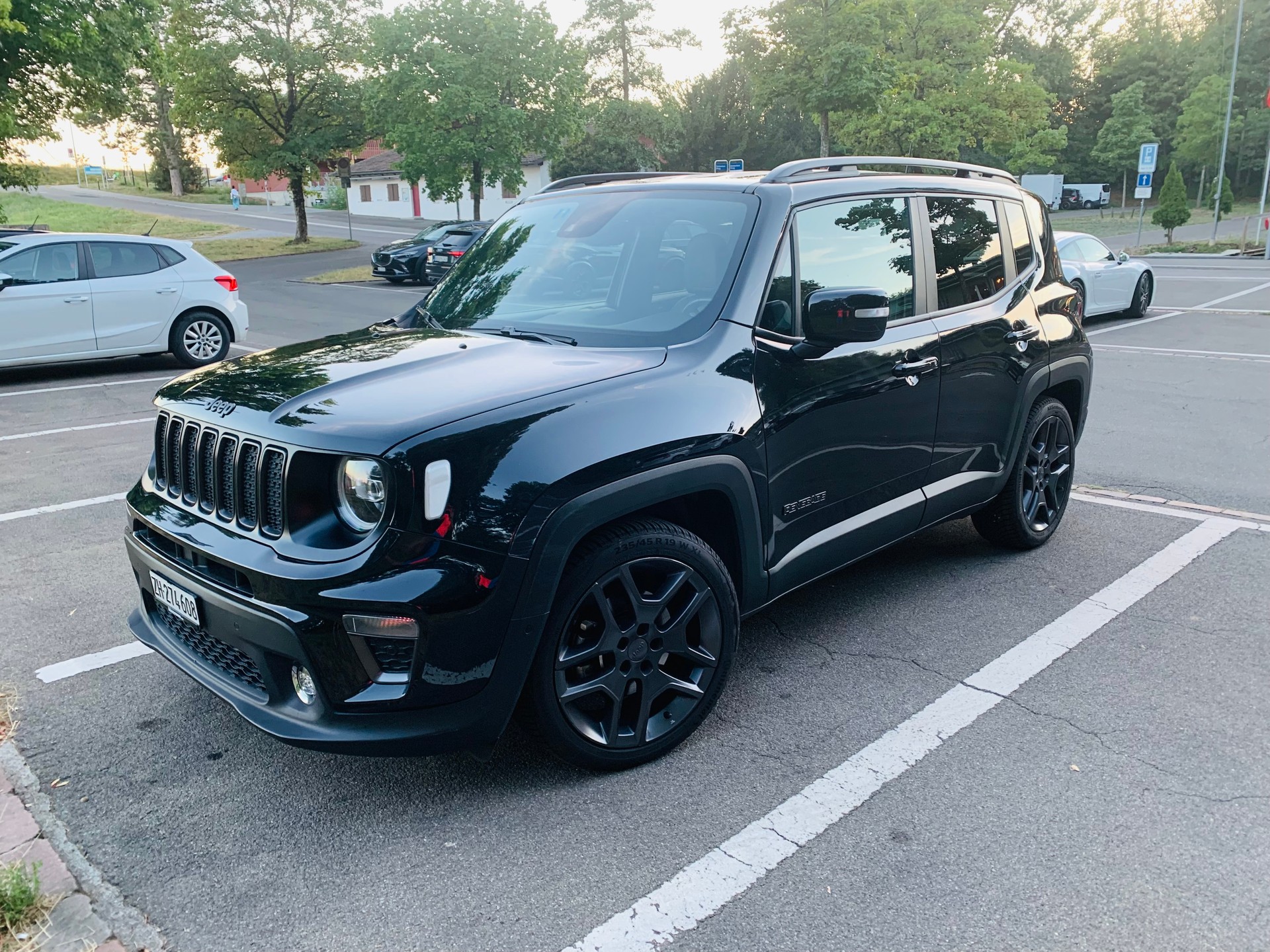 JEEP 1.3 Turbo Limited-image-1
