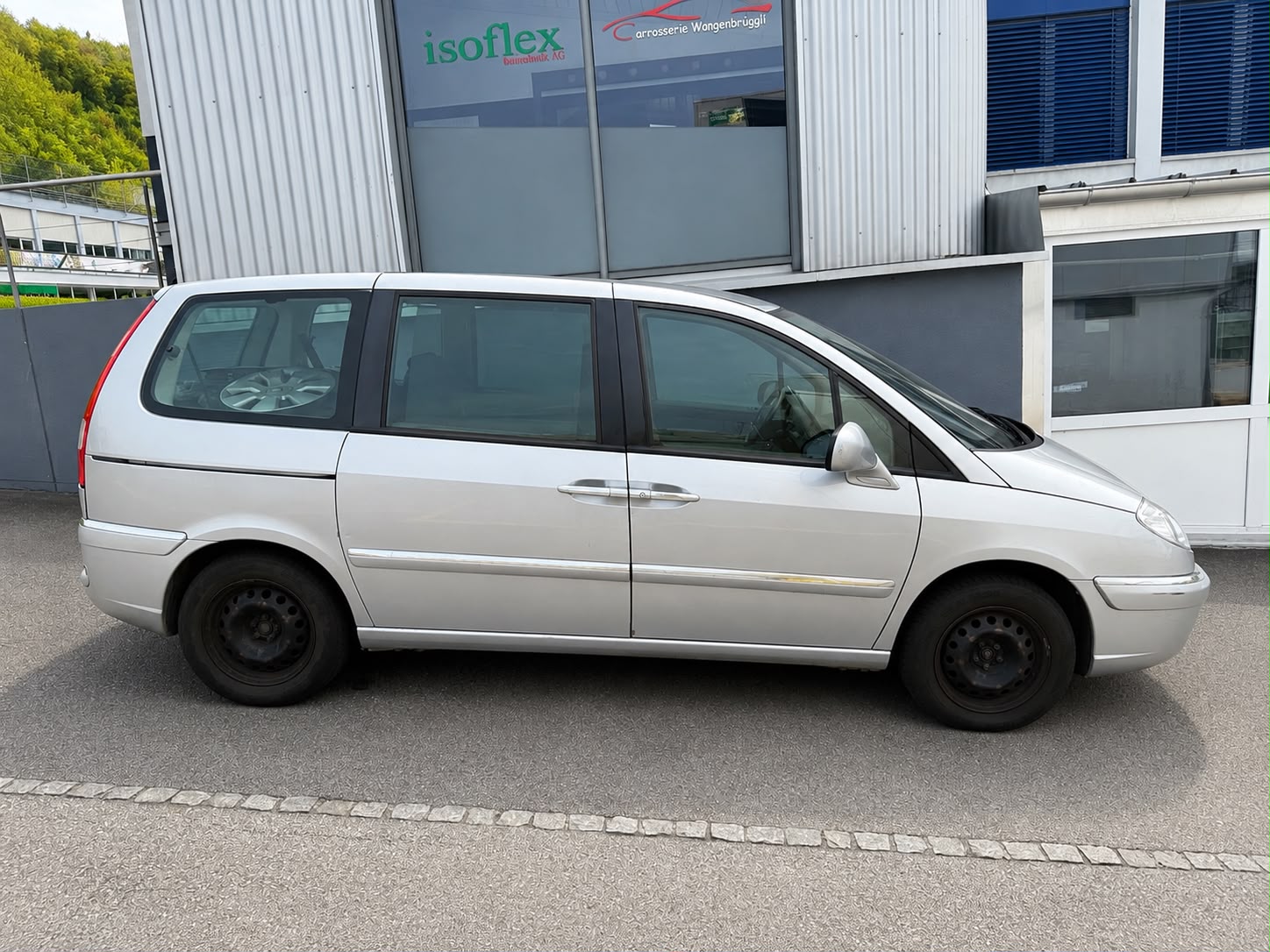 CITROEN C8 2.0 16V HDi Chic (SX)-image-4