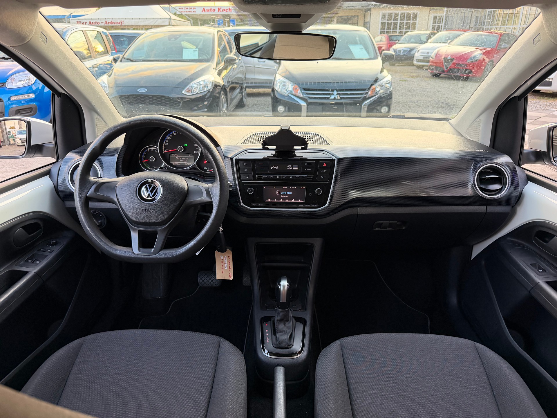 VW e-Up-image-17
