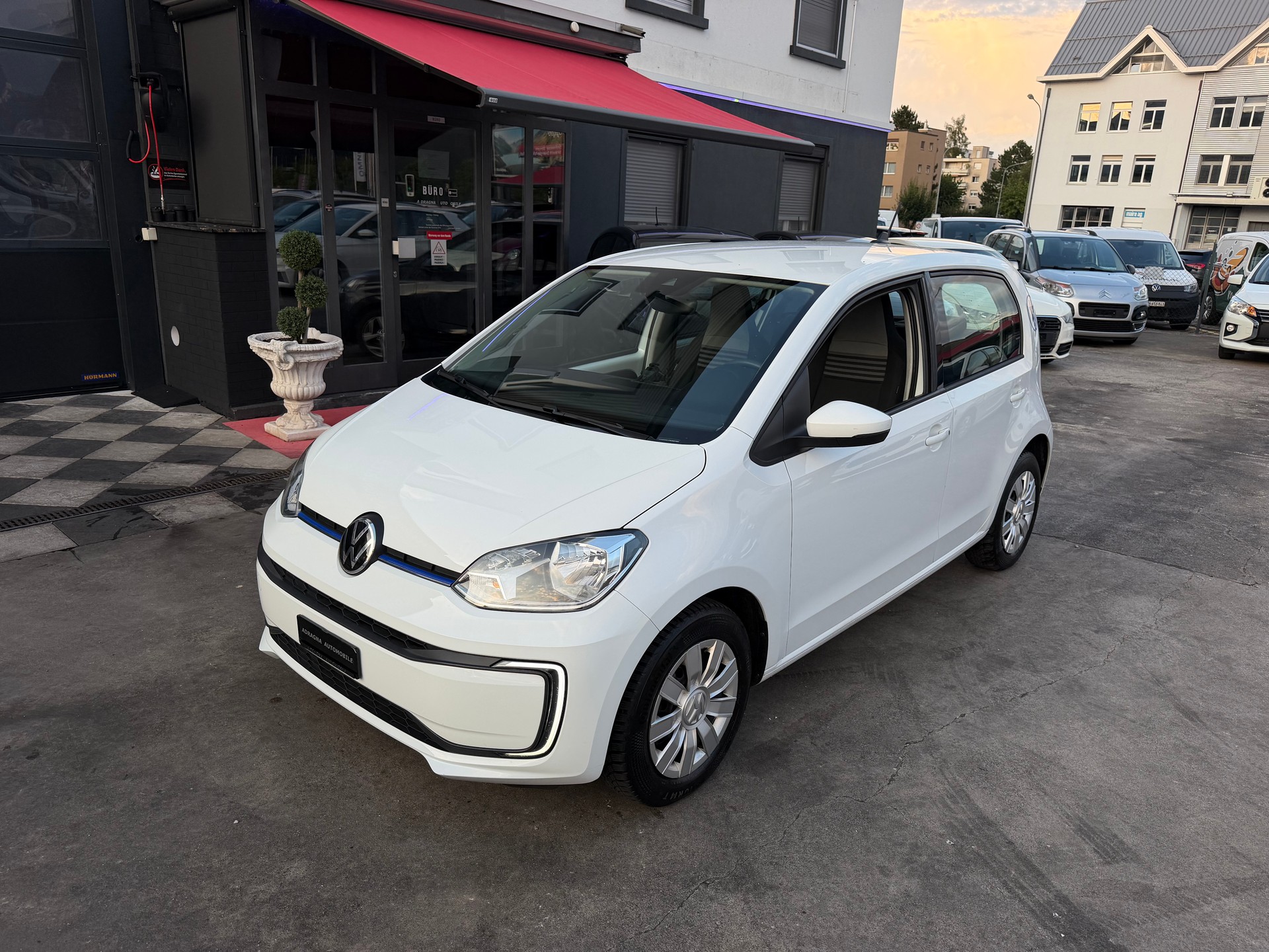 VW e-Up-image-3