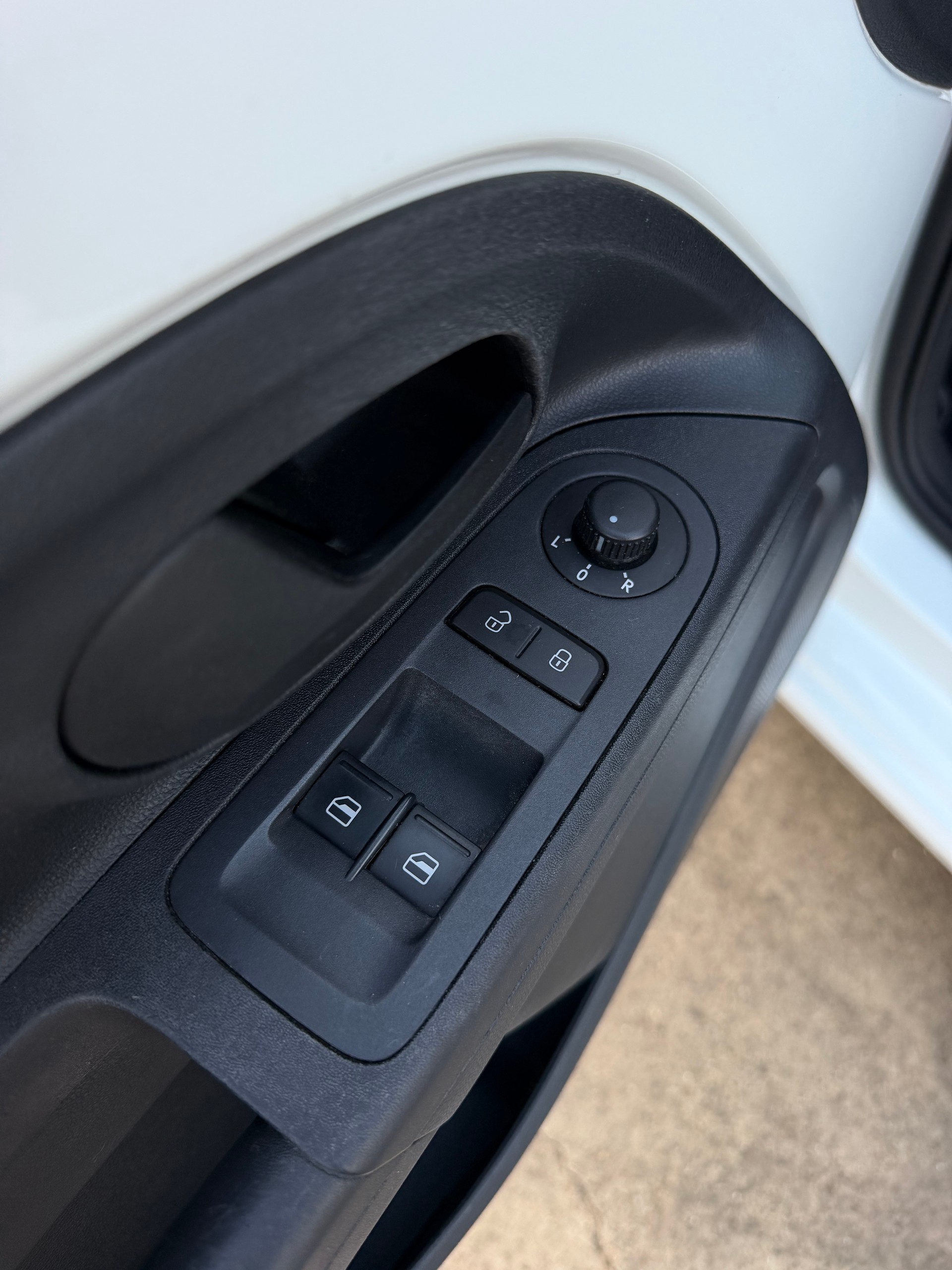 VW e-Up-image-11