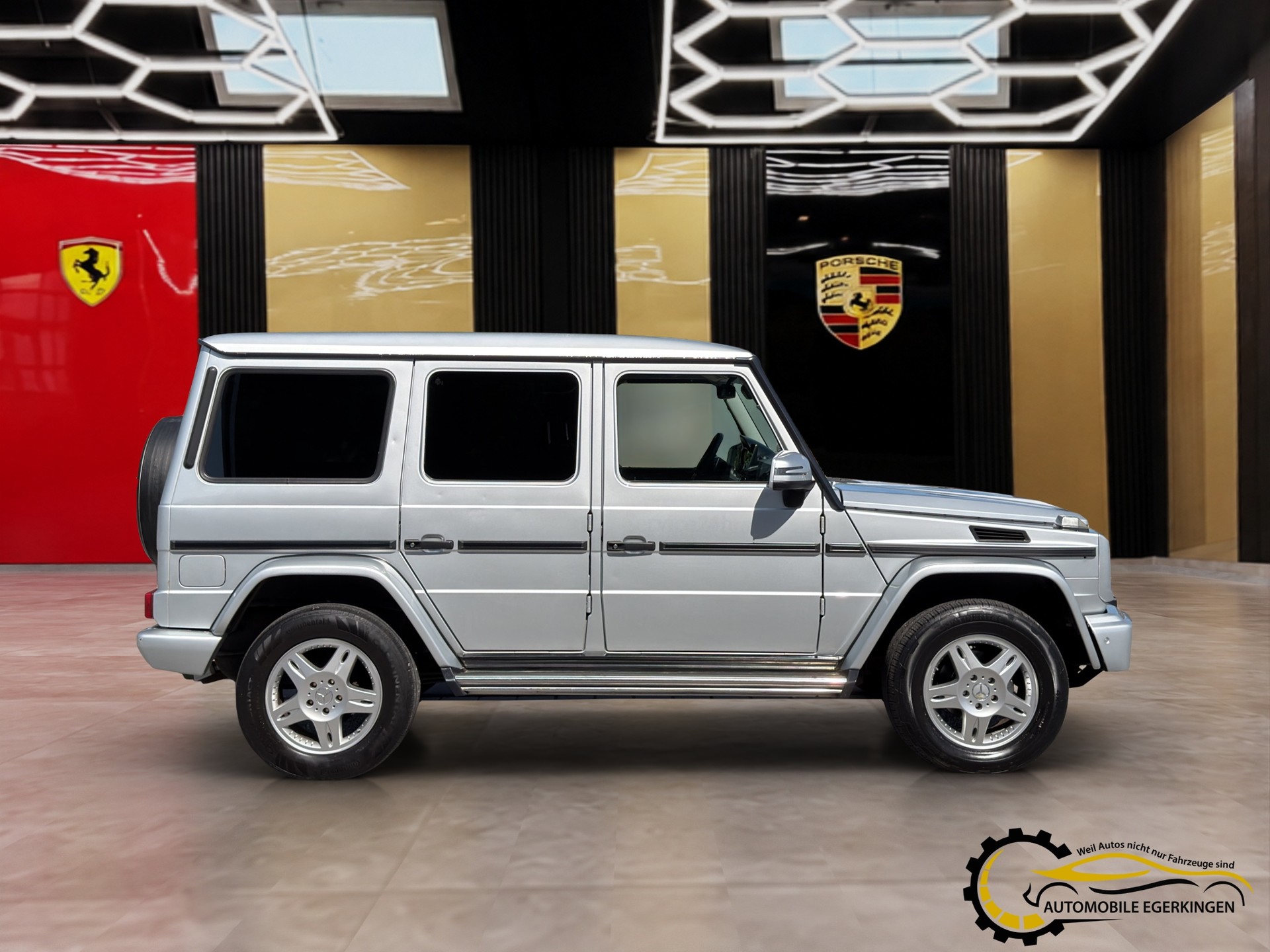 MERCEDES-BENZ G 350 d 7G-Tronic-image-3