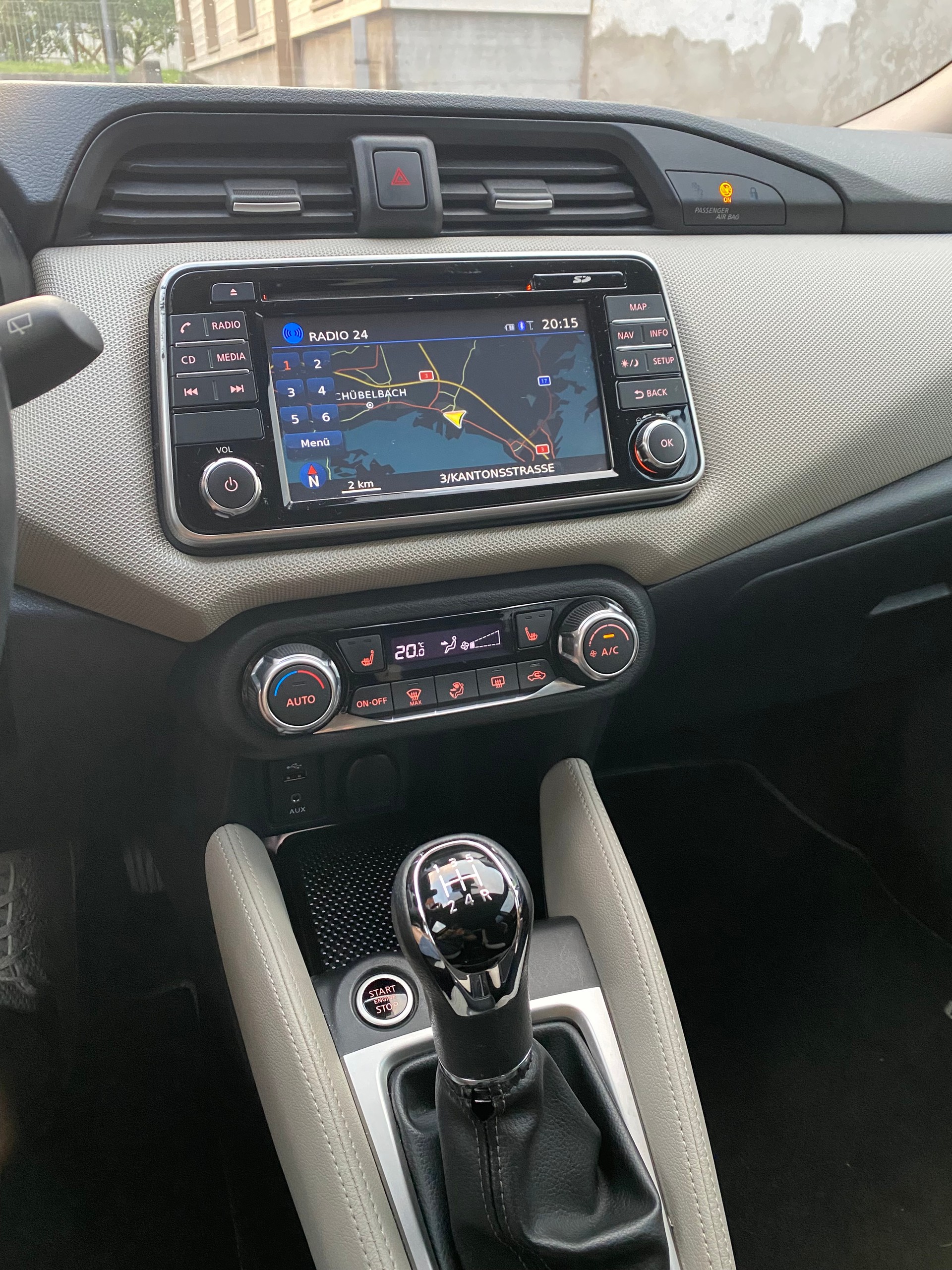 NISSAN 0.9 IG-T N-Connecta-image-14