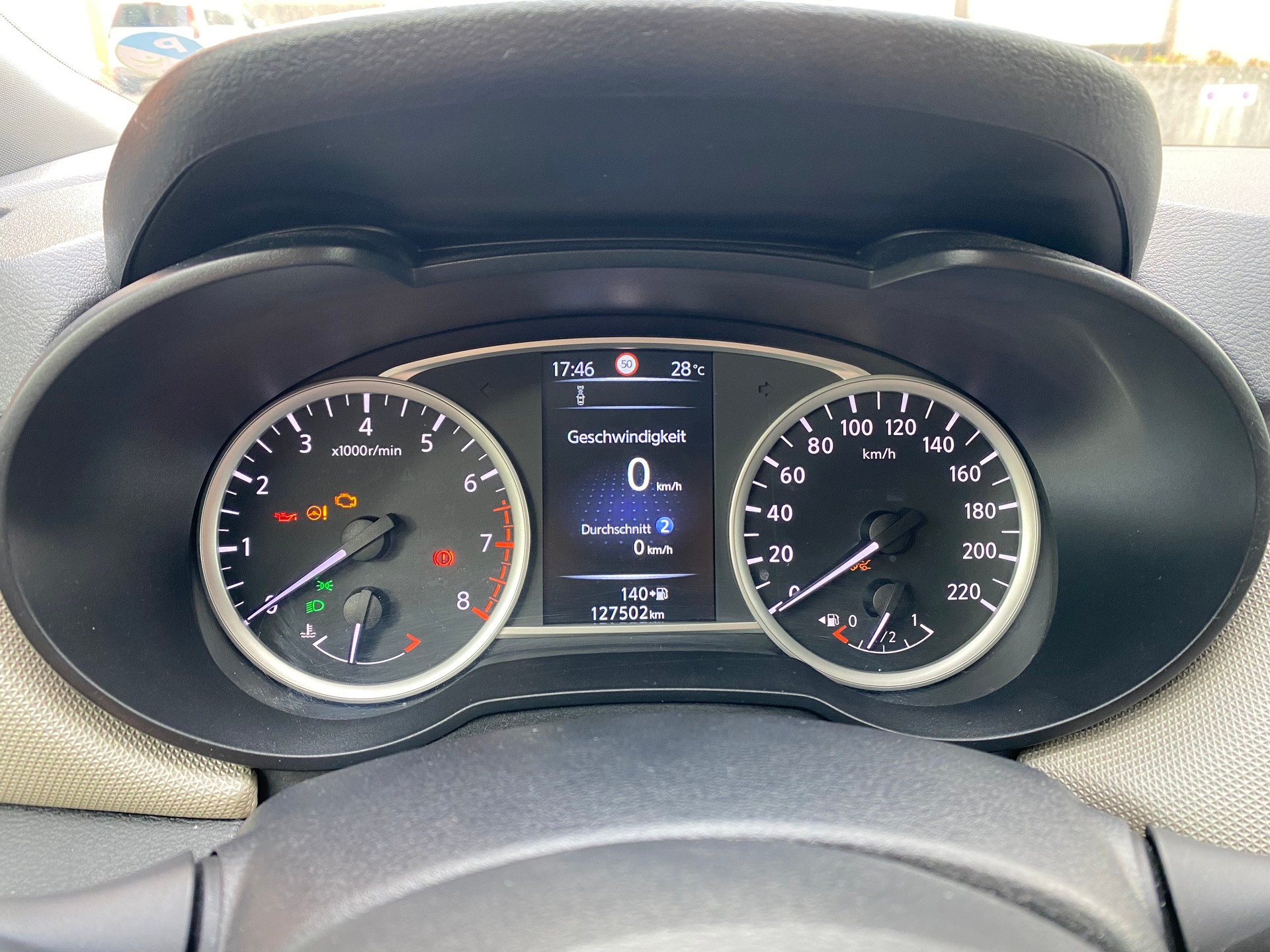 NISSAN 0.9 IG-T N-Connecta-image-5