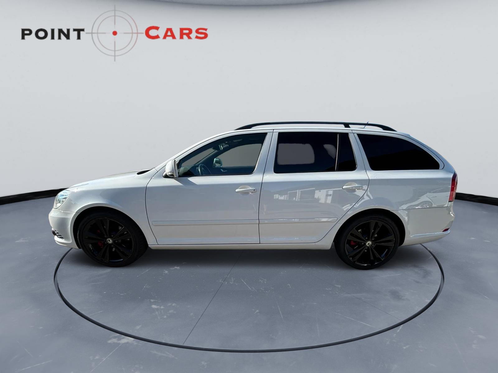 SKODA Octavia Combi 2.0 TSI RS DSG-image-1