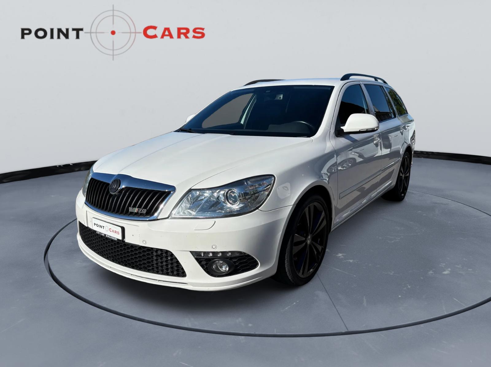 SKODA Octavia Combi 2.0 TSI RS DSG-image-0